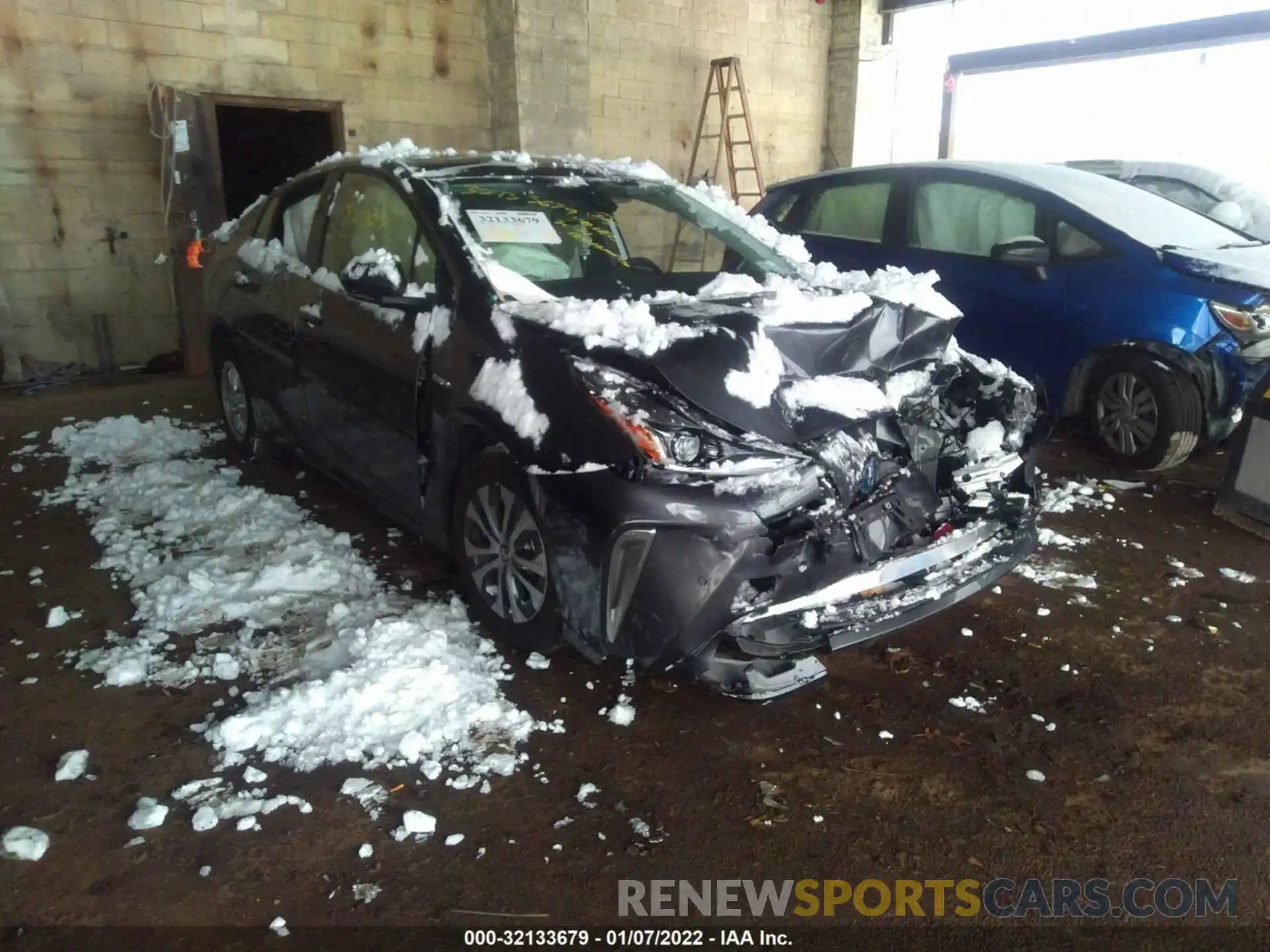 1 Photograph of a damaged car JTDL9MFU9M3028582 TOYOTA PRIUS 2021