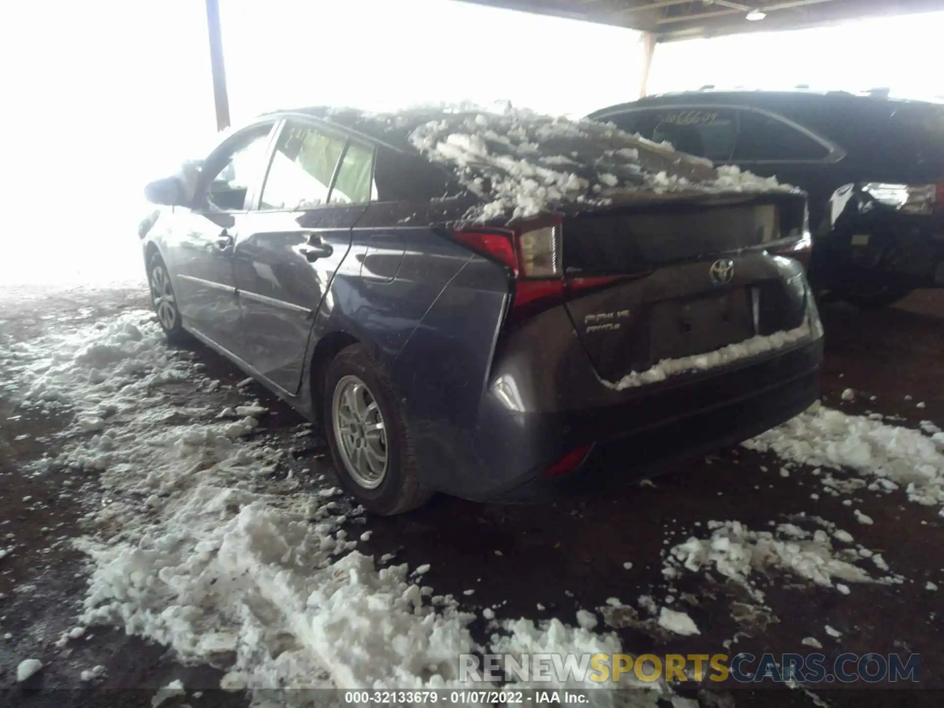 3 Photograph of a damaged car JTDL9MFU9M3028582 TOYOTA PRIUS 2021