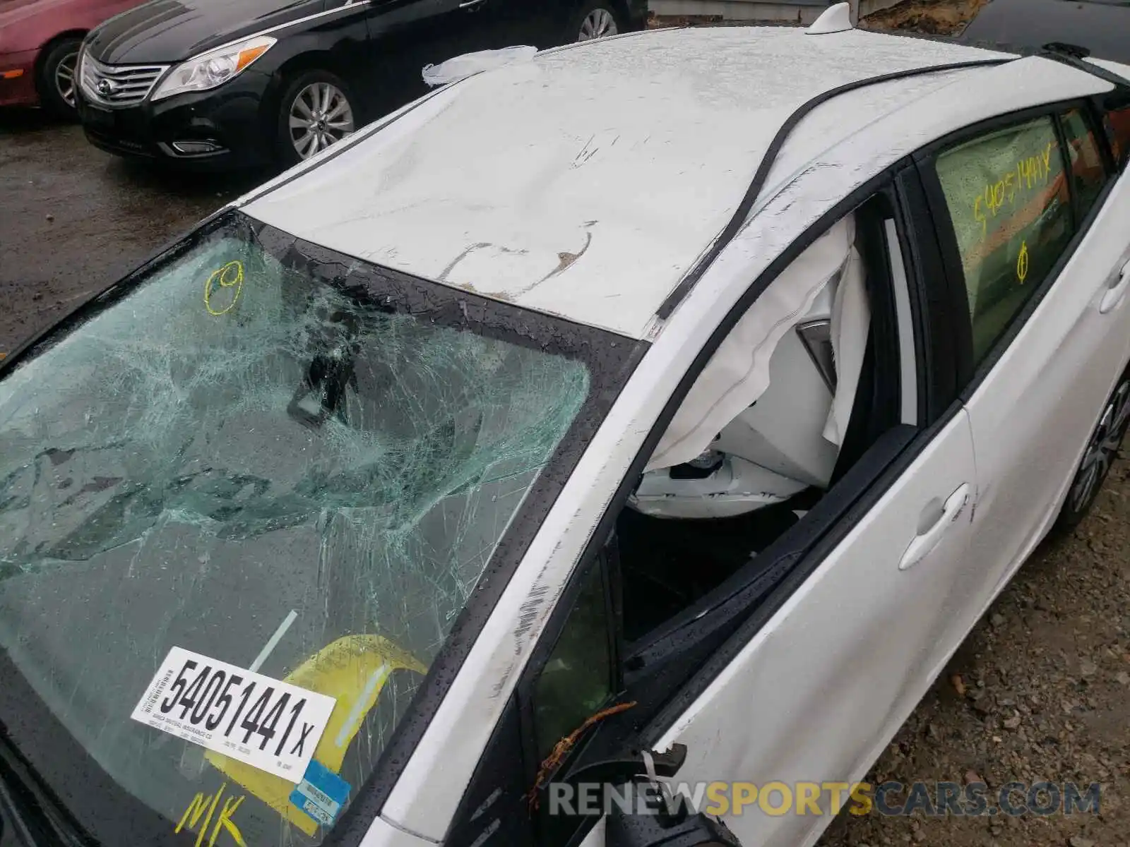 9 Photograph of a damaged car JTDL9MFU9M3029487 TOYOTA PRIUS 2021