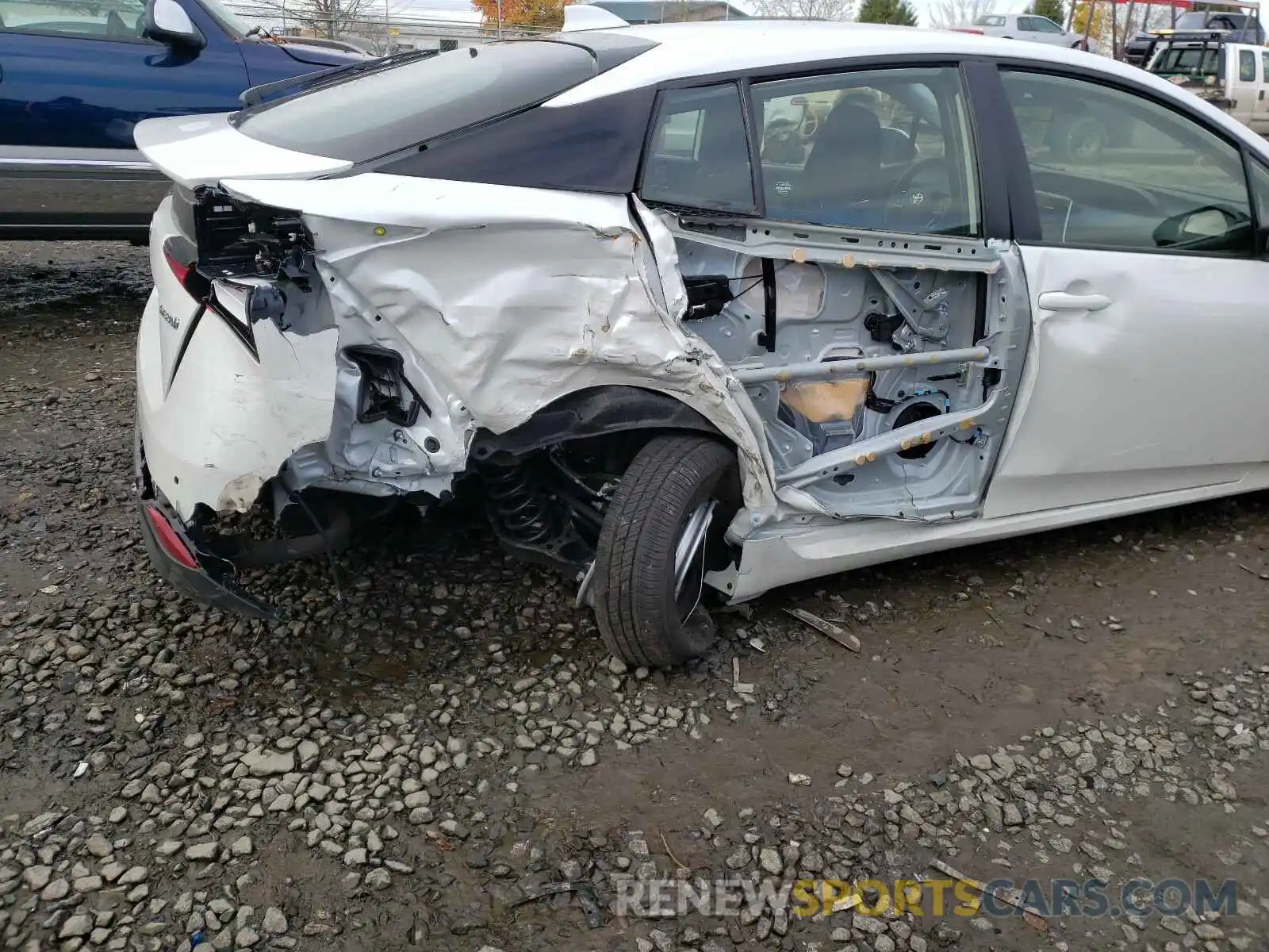 9 Фотография поврежденного автомобиля JTDL9MFUXM3023245 TOYOTA PRIUS 2021