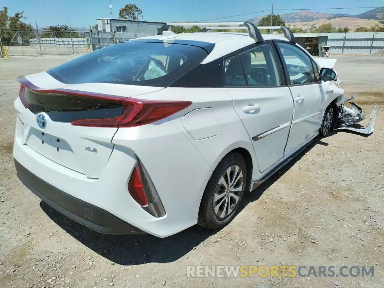 4 Photograph of a damaged car JTDKAMFP6N3200923 TOYOTA PRIUS 2022