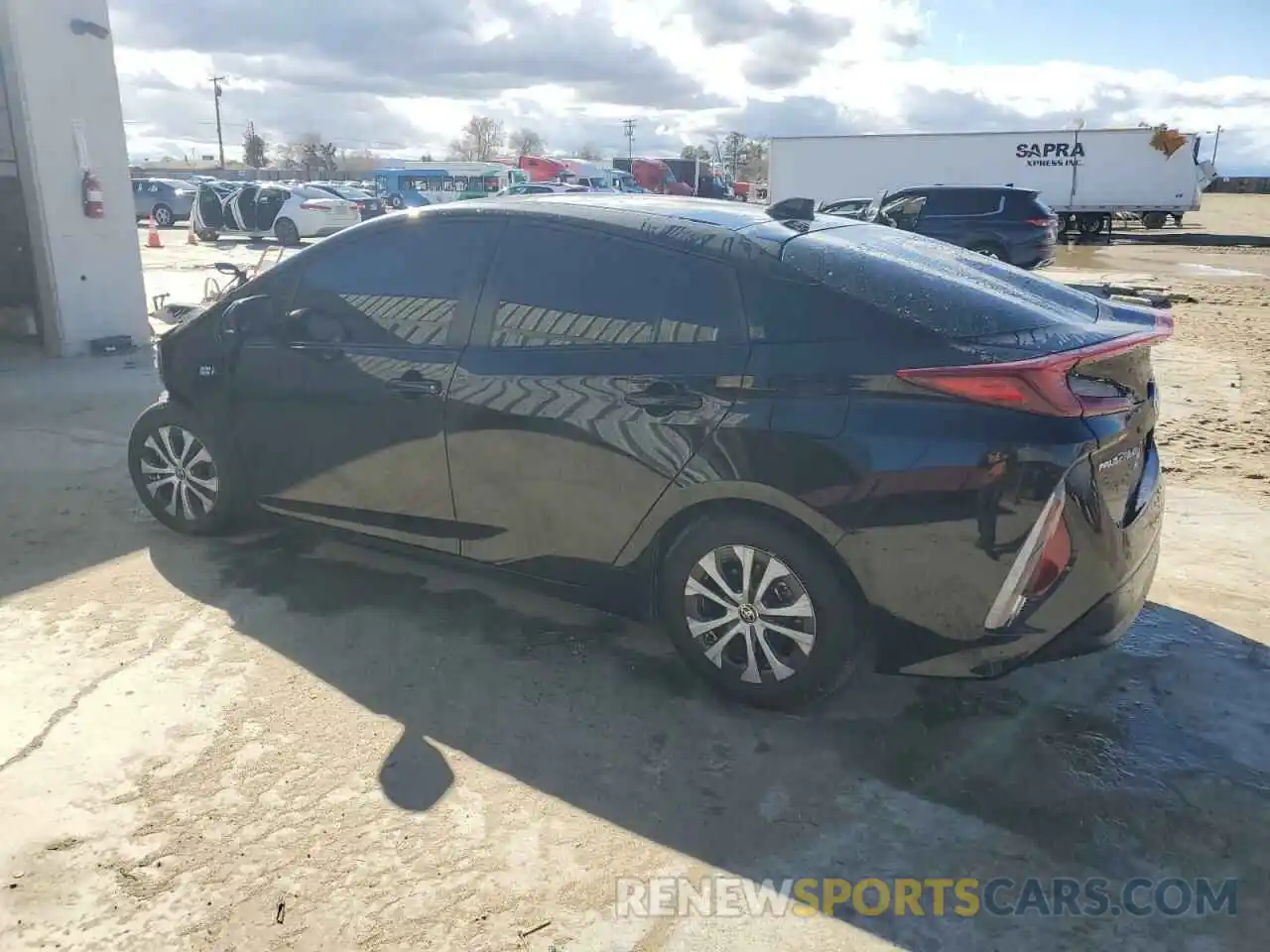 2 Фотография поврежденного автомобиля JTDKAMFP6N3226499 TOYOTA PRIUS 2022