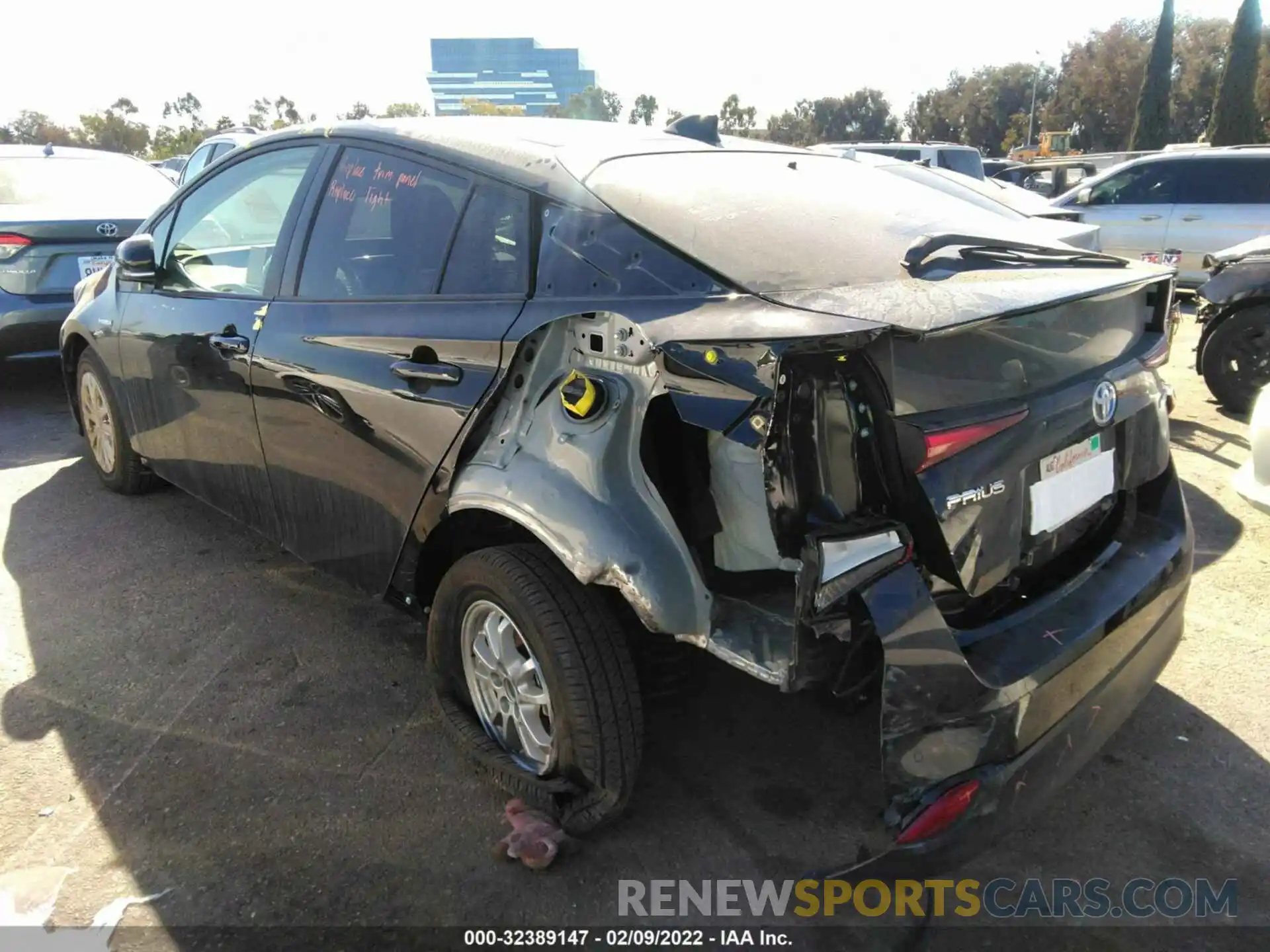 3 Photograph of a damaged car JTDKAMFU0N3153880 TOYOTA PRIUS 2022