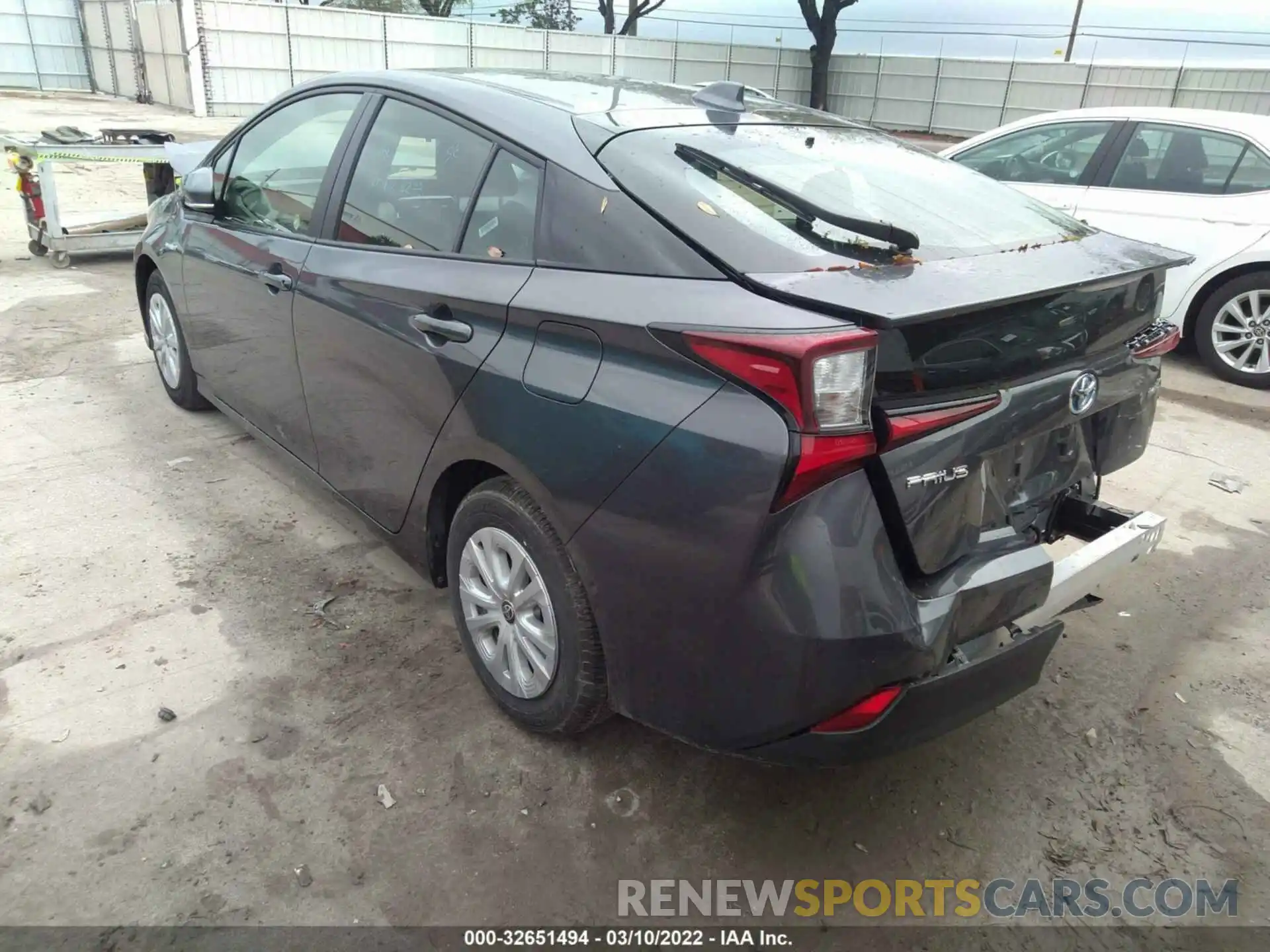 3 Фотография поврежденного автомобиля JTDKAMFU0N3160859 TOYOTA PRIUS 2022