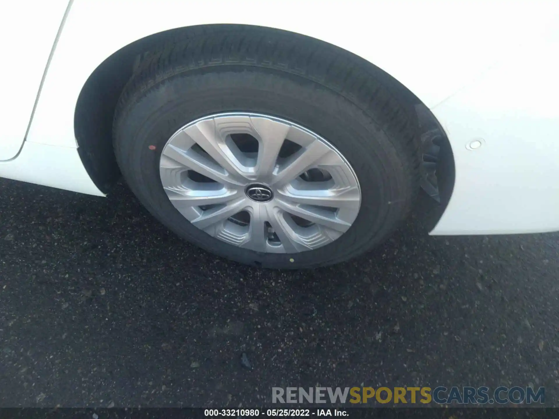 13 Photograph of a damaged car JTDKAMFU0N3164006 TOYOTA PRIUS 2022