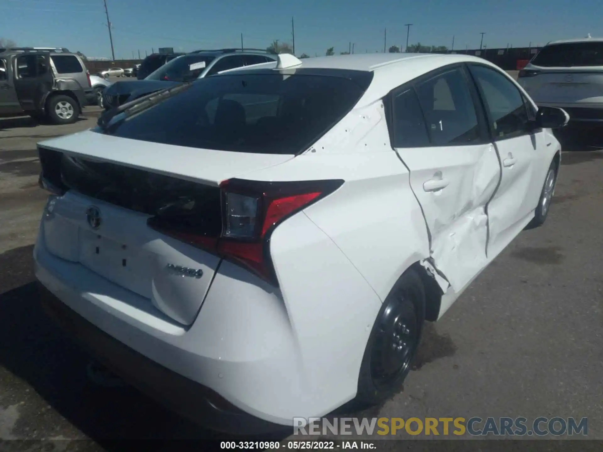 4 Photograph of a damaged car JTDKAMFU0N3164006 TOYOTA PRIUS 2022