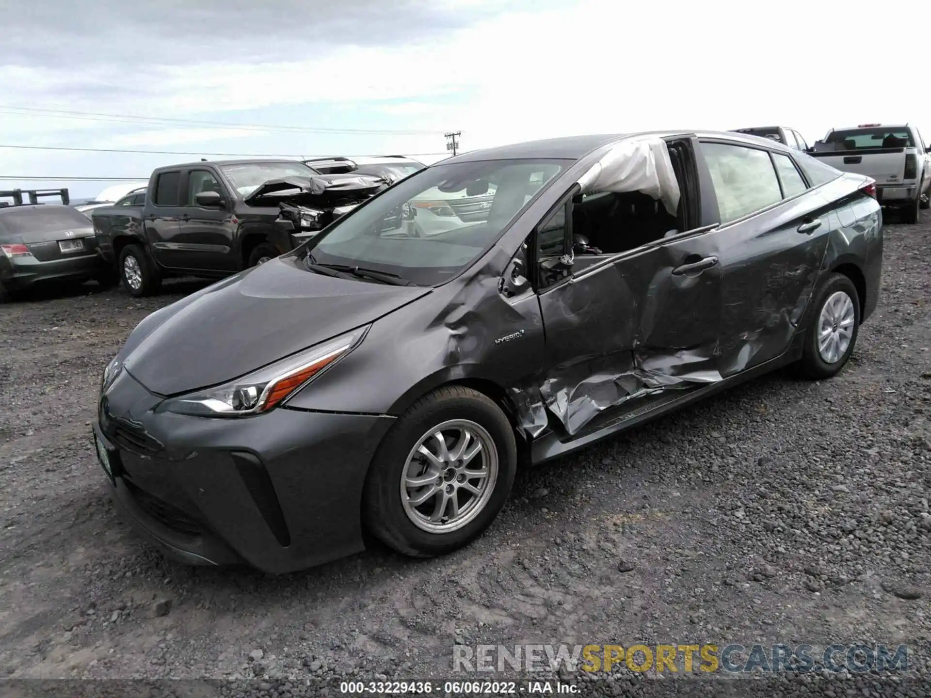 2 Photograph of a damaged car JTDKAMFU1N3171028 TOYOTA PRIUS 2022