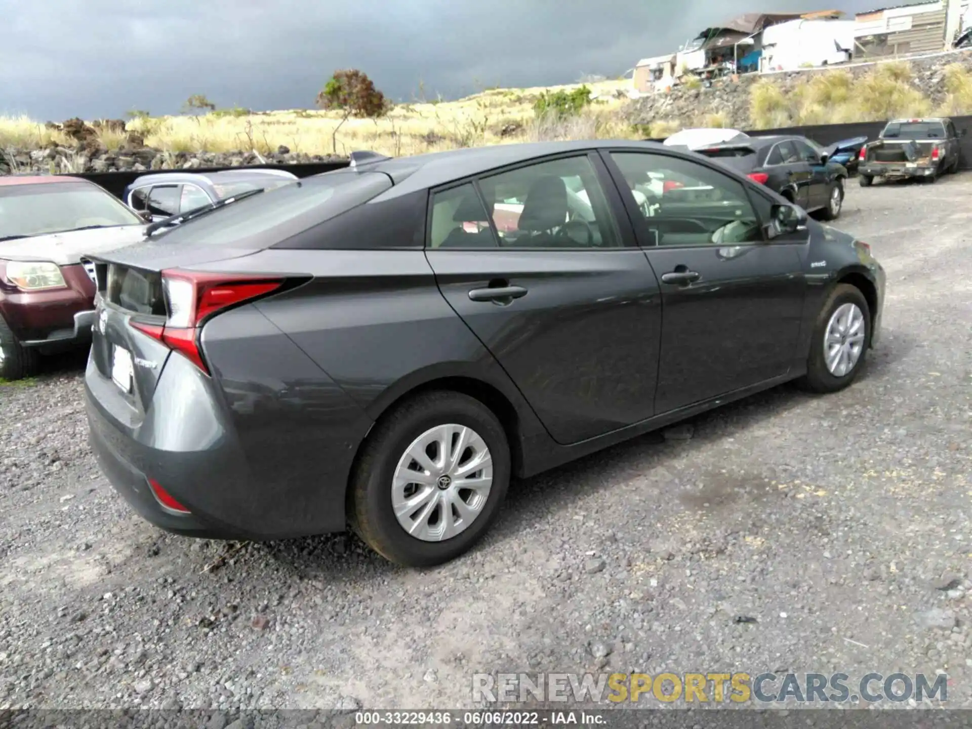 4 Photograph of a damaged car JTDKAMFU1N3171028 TOYOTA PRIUS 2022