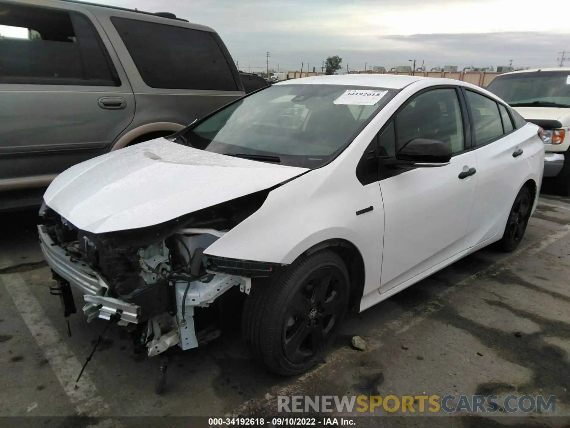 2 Photograph of a damaged car JTDKAMFU2N3163505 TOYOTA PRIUS 2022