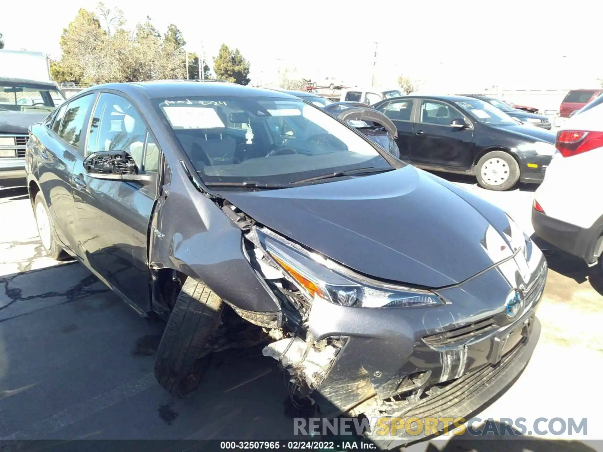 1 Photograph of a damaged car JTDKAMFU3N3165523 TOYOTA PRIUS 2022