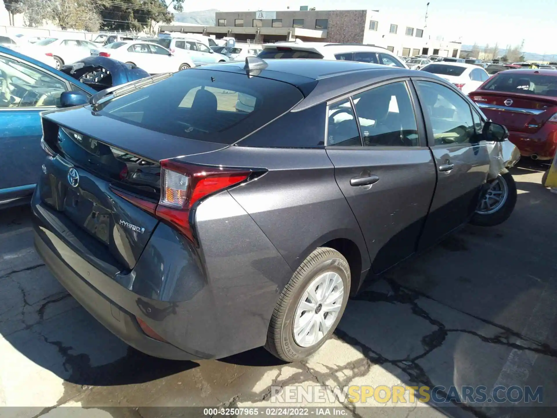 4 Photograph of a damaged car JTDKAMFU3N3165523 TOYOTA PRIUS 2022