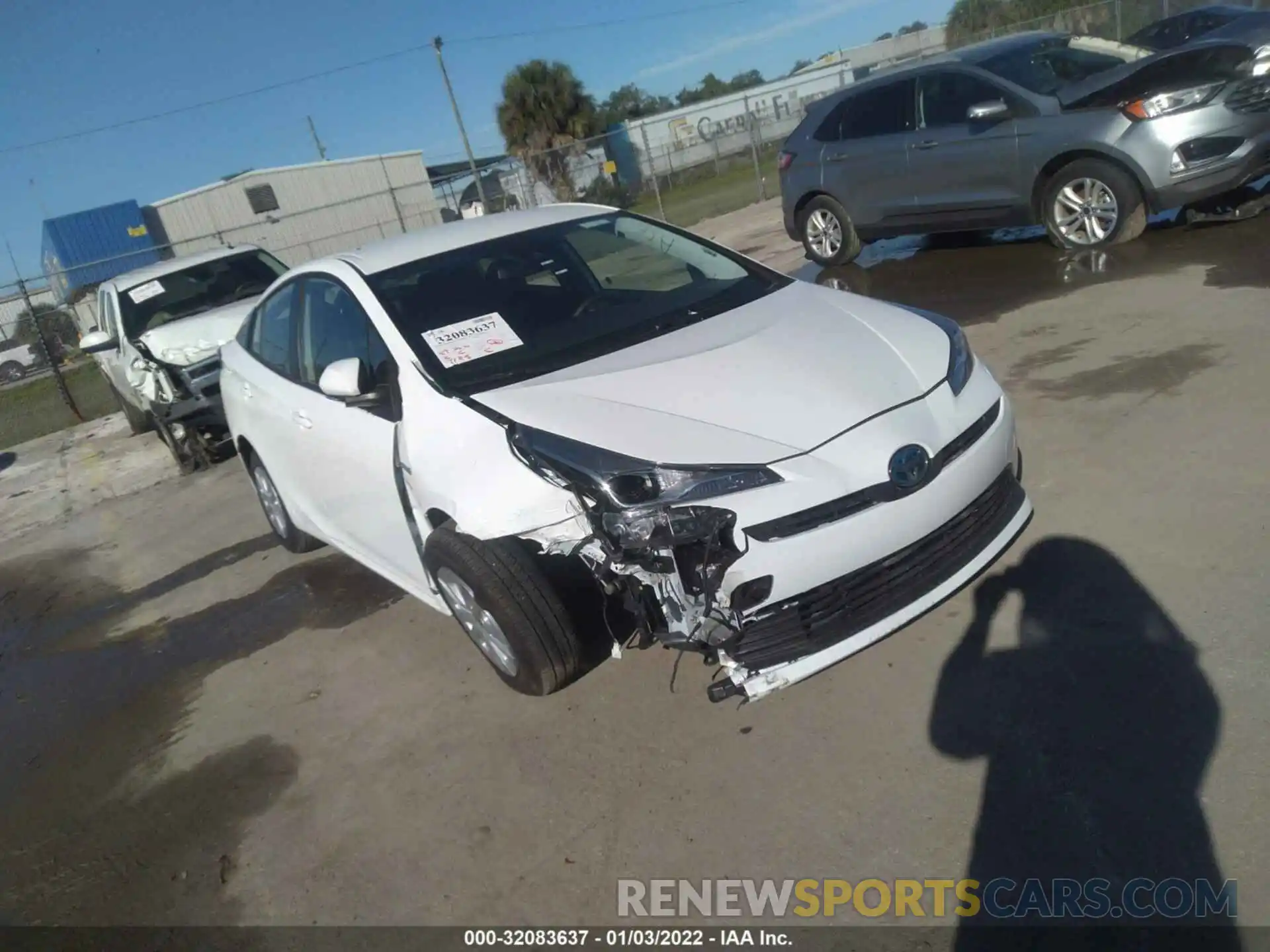 1 Photograph of a damaged car JTDKAMFU4N3157172 TOYOTA PRIUS 2022