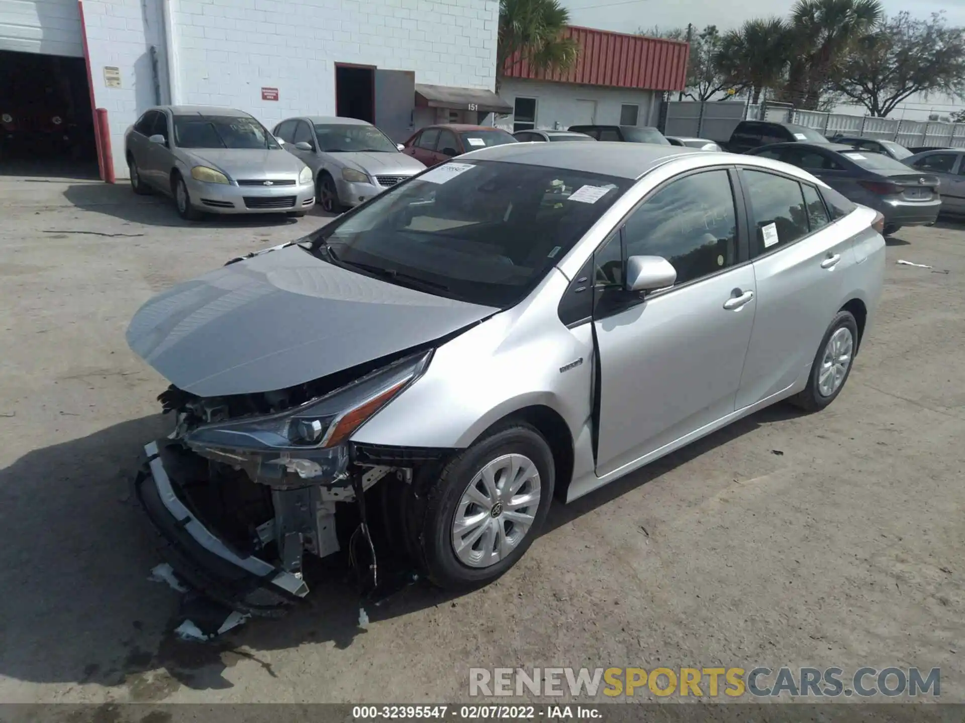 2 Photograph of a damaged car JTDKAMFU4N3162243 TOYOTA PRIUS 2022