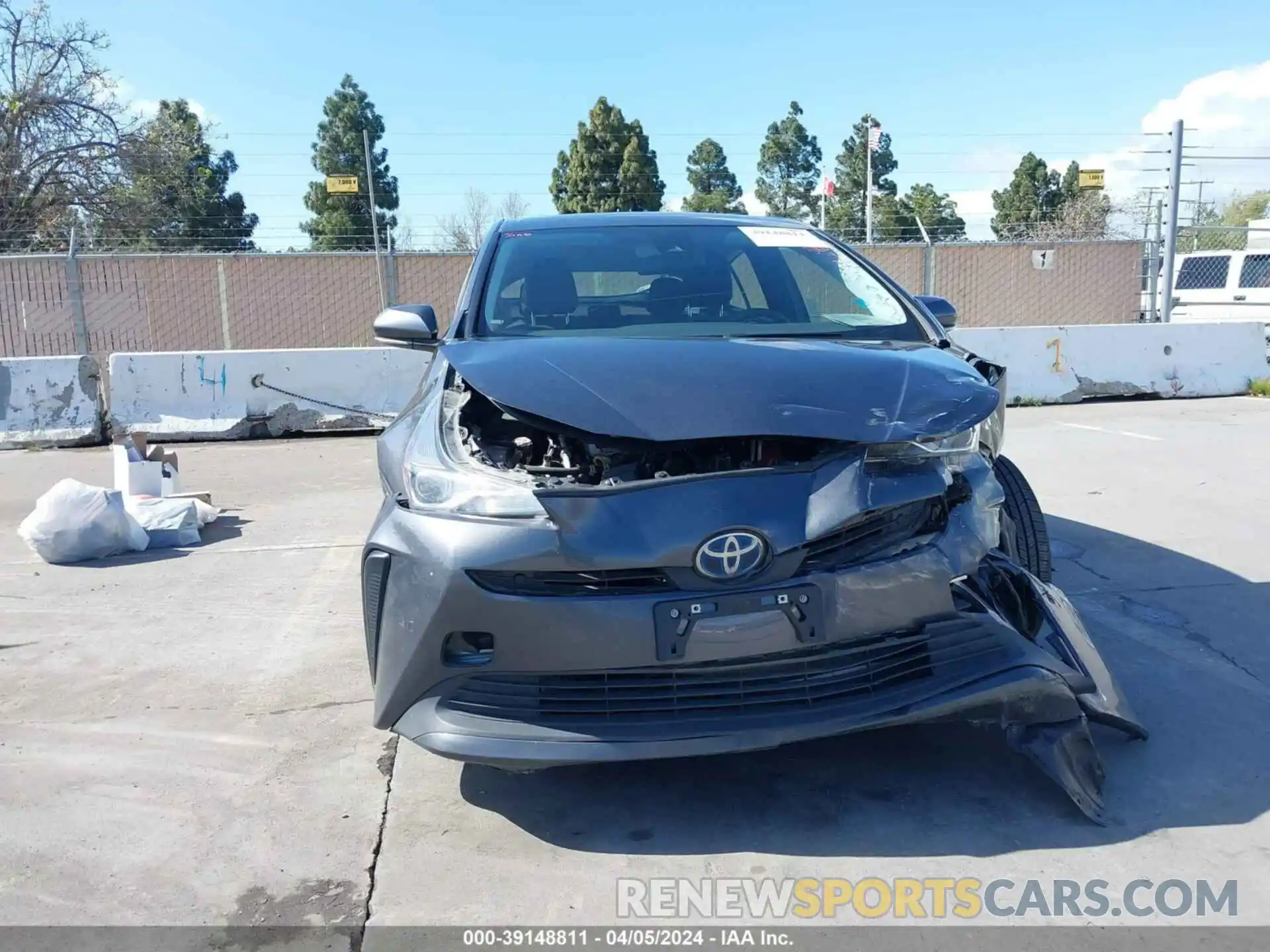 6 Photograph of a damaged car JTDKAMFU4N3177258 TOYOTA PRIUS 2022