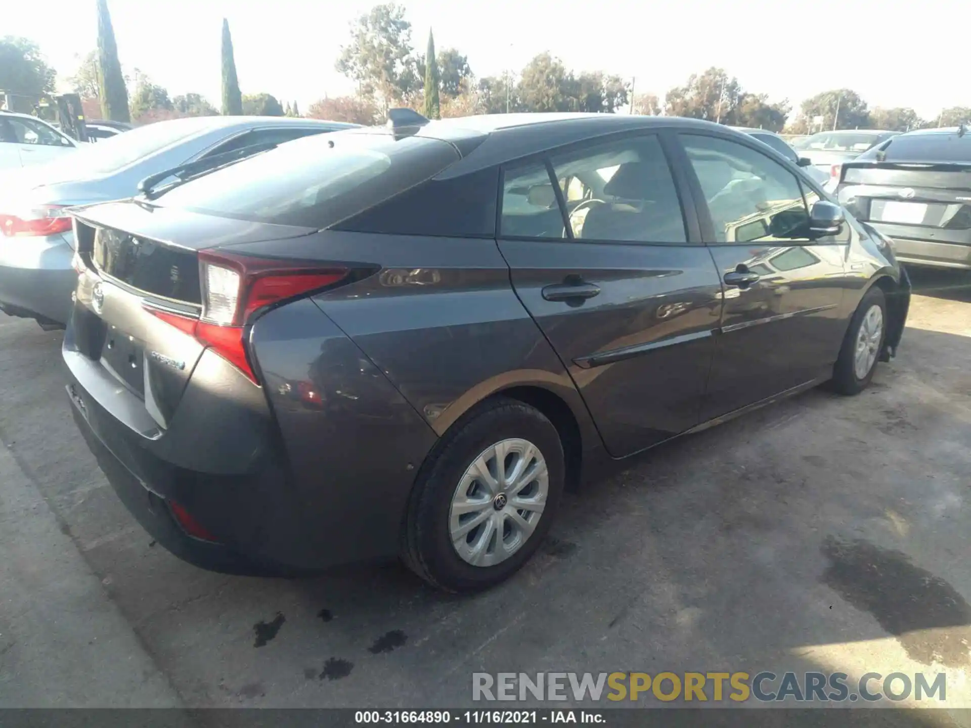 4 Photograph of a damaged car JTDKAMFU5N3156922 TOYOTA PRIUS 2022