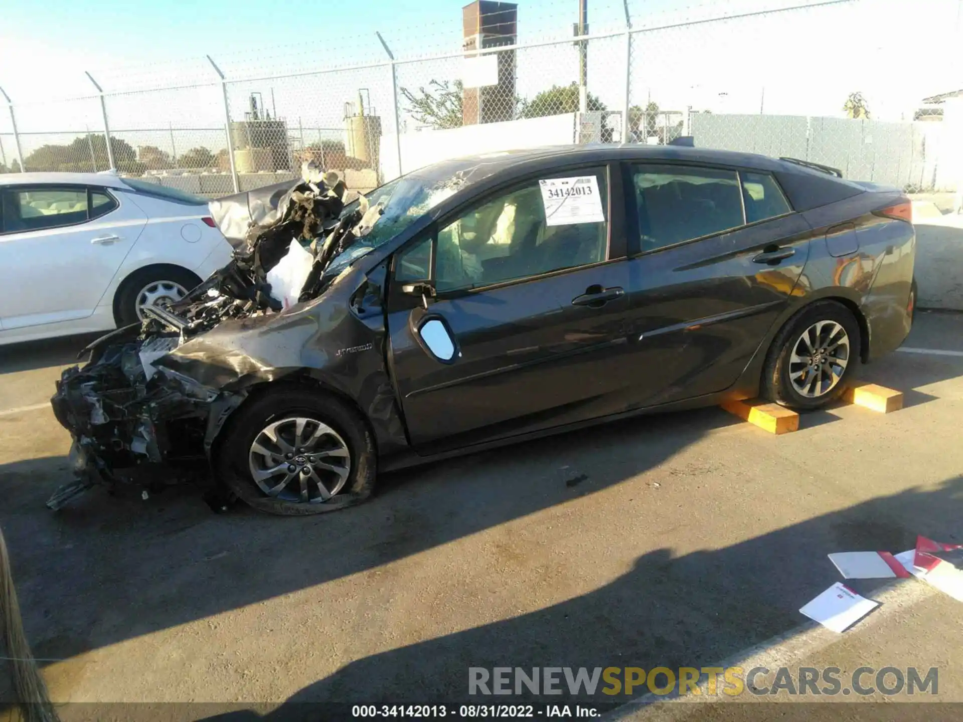 2 Photograph of a damaged car JTDKAMFU5N3167094 TOYOTA PRIUS 2022