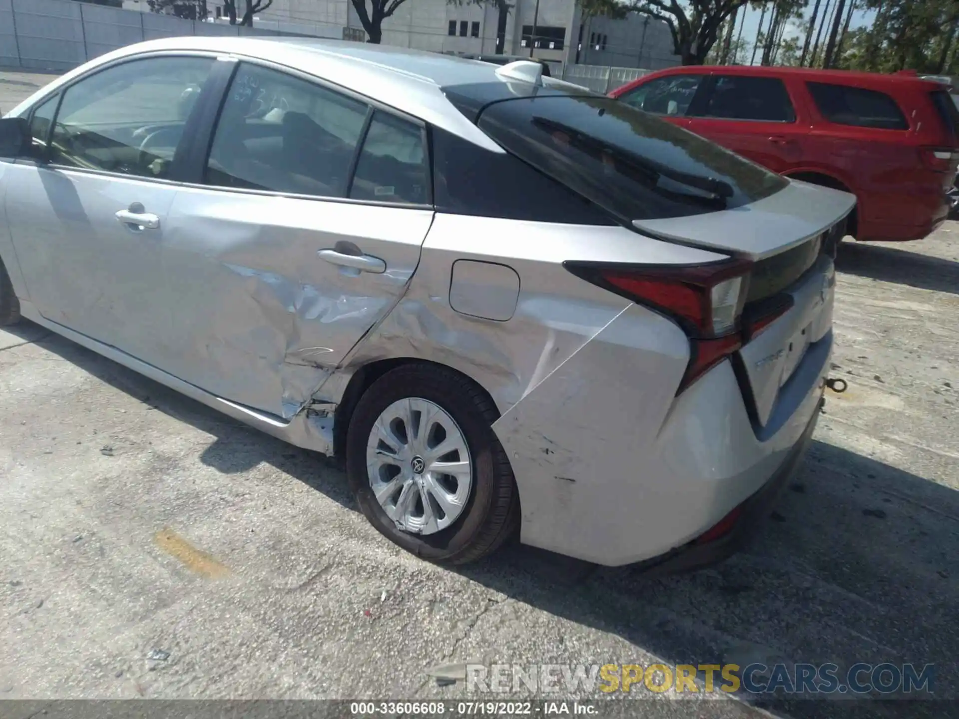 6 Photograph of a damaged car JTDKAMFU6N3160834 TOYOTA PRIUS 2022