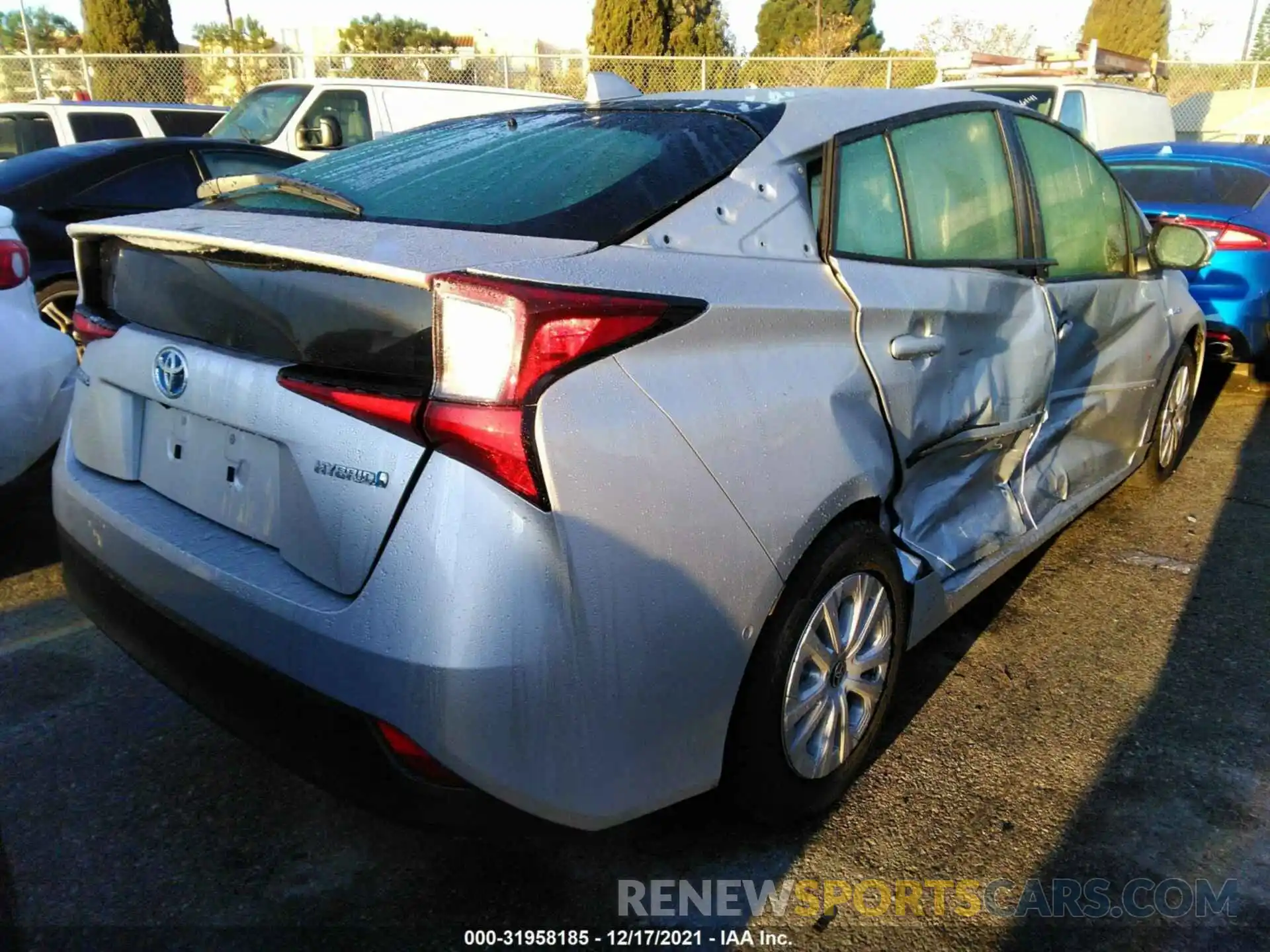 4 Photograph of a damaged car JTDKAMFU8N3158406 TOYOTA PRIUS 2022