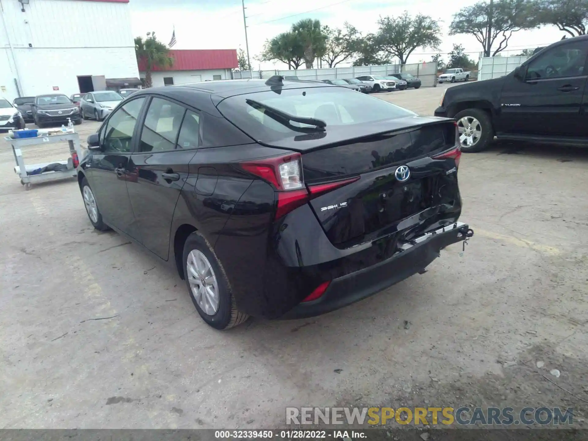 3 Photograph of a damaged car JTDKAMFU9N3157488 TOYOTA PRIUS 2022