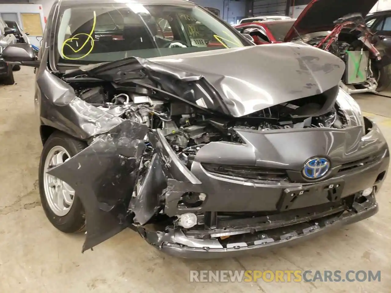 9 Photograph of a damaged car JTDL9MFU1N3032658 TOYOTA PRIUS 2022