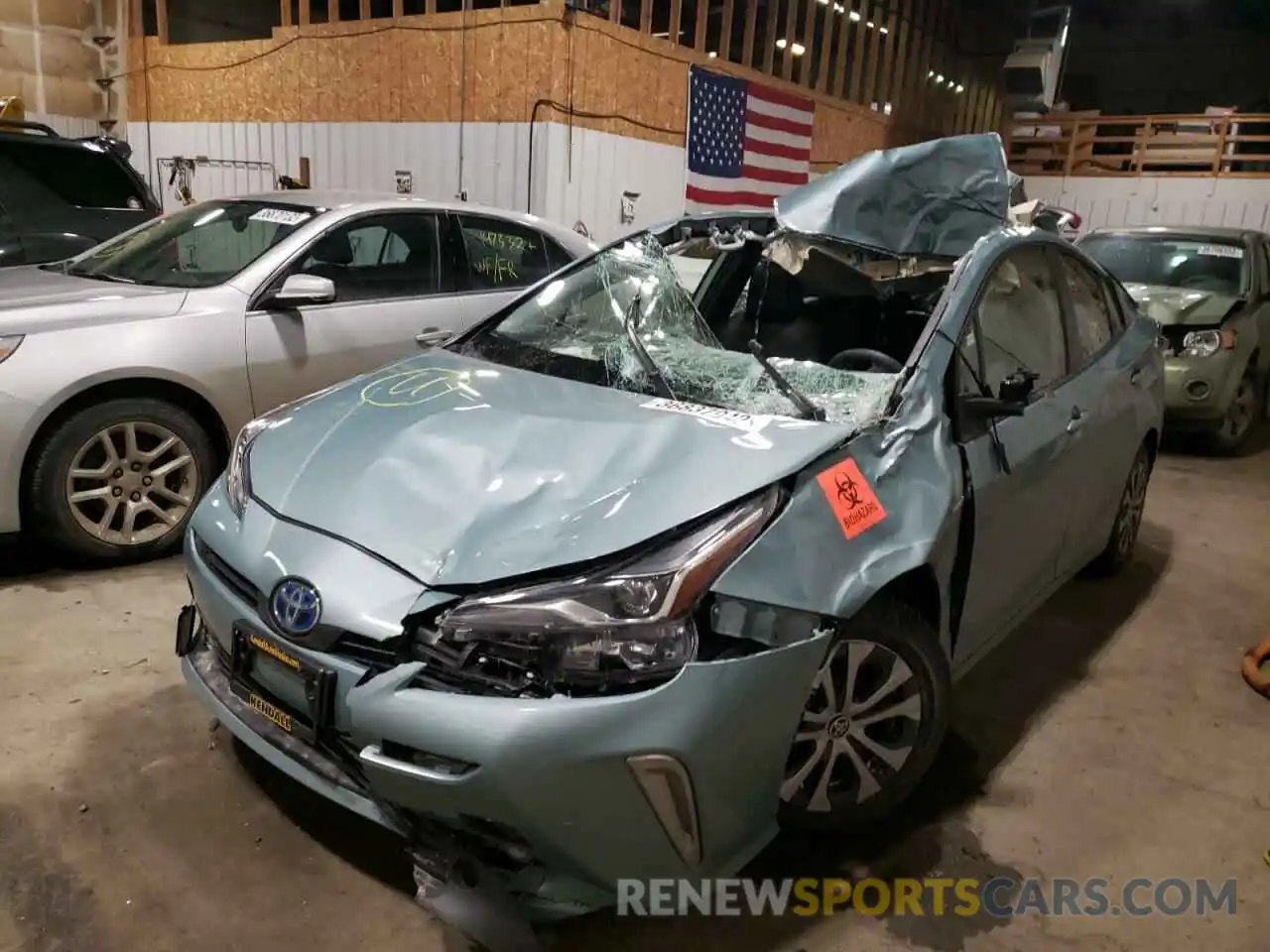 2 Photograph of a damaged car JTDL9MFU1N3033194 TOYOTA PRIUS 2022