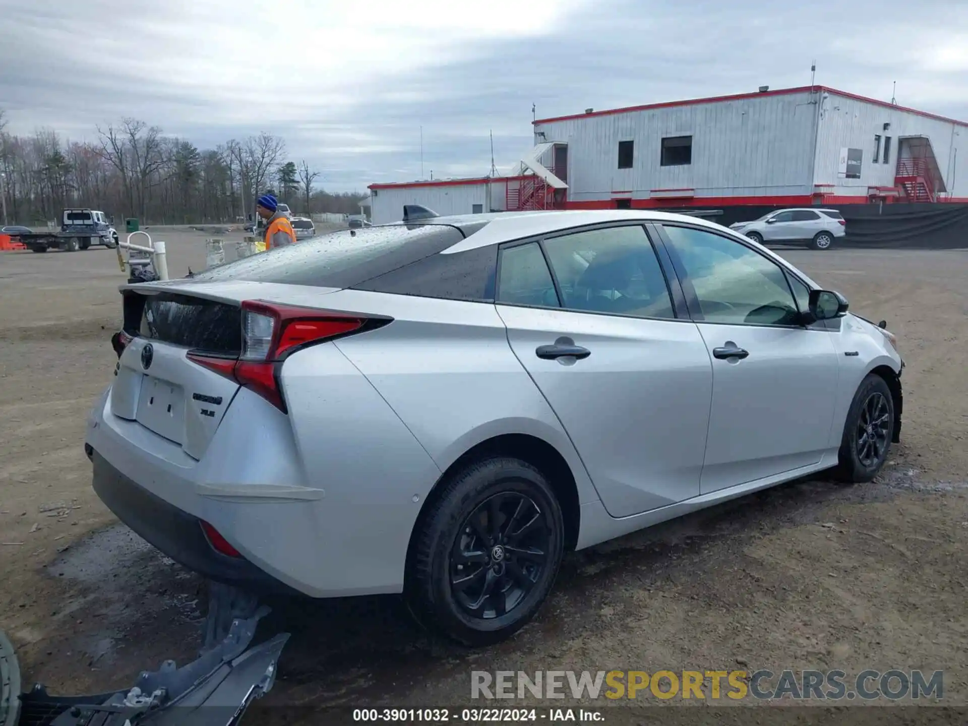 4 Photograph of a damaged car JTDL9MFU1N3033275 TOYOTA PRIUS 2022