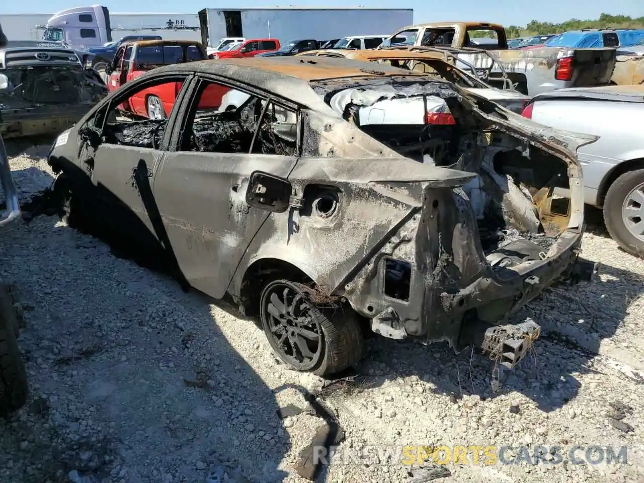 3 Photograph of a damaged car JTDL9MFU1N3035009 TOYOTA PRIUS 2022