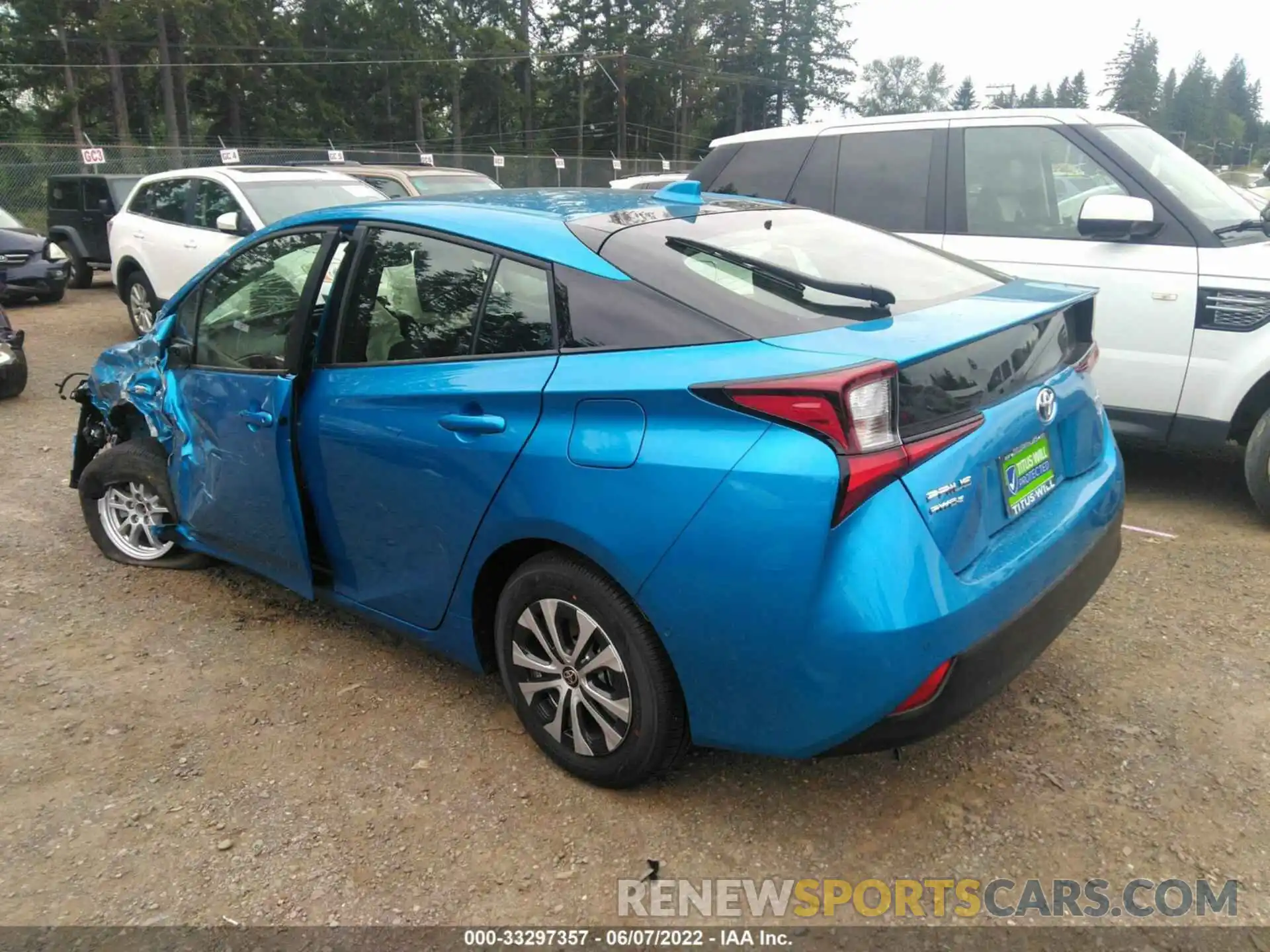 3 Фотография поврежденного автомобиля JTDL9MFU3N3037988 TOYOTA PRIUS 2022