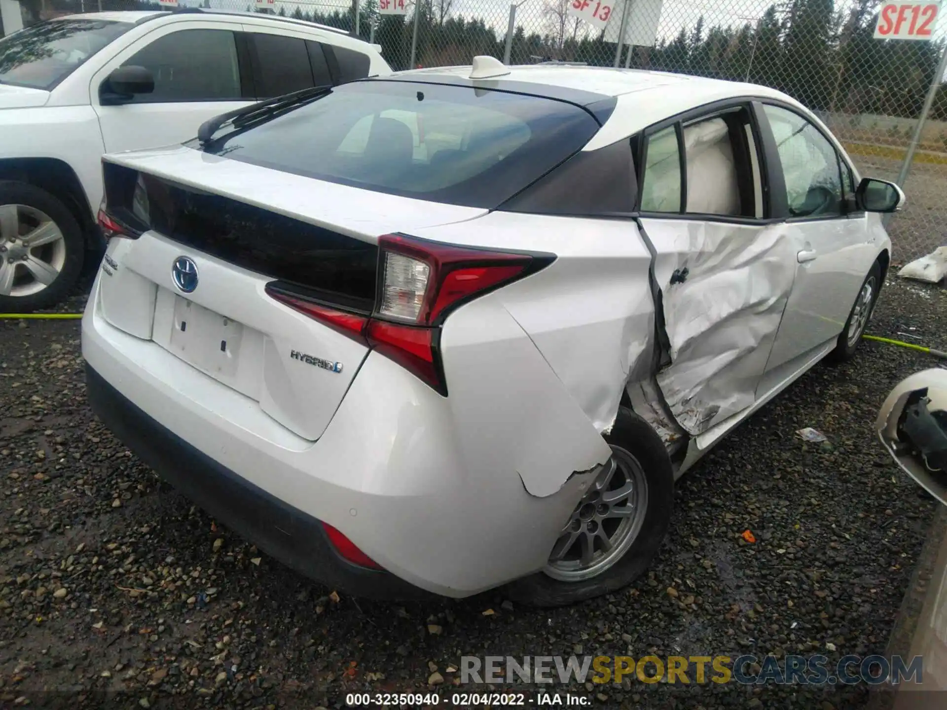 4 Photograph of a damaged car JTDL9MFU4N3031391 TOYOTA PRIUS 2022