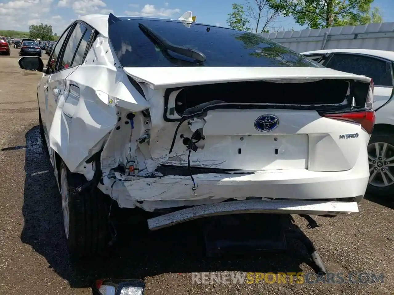 9 Photograph of a damaged car JTDL9MFU7N3031367 TOYOTA PRIUS 2022