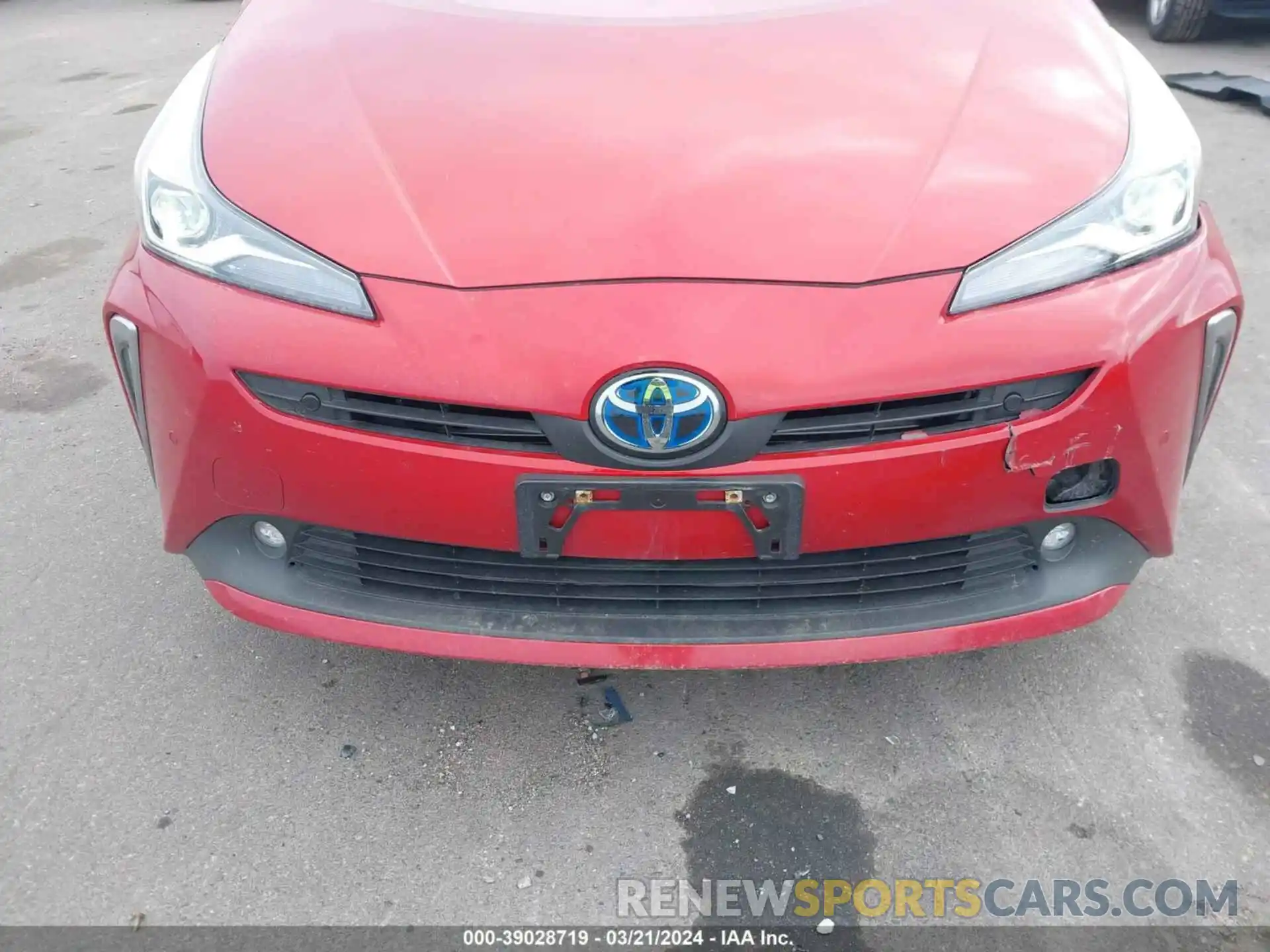 12 Photograph of a damaged car JTDL9MFU7N3038318 TOYOTA PRIUS 2022