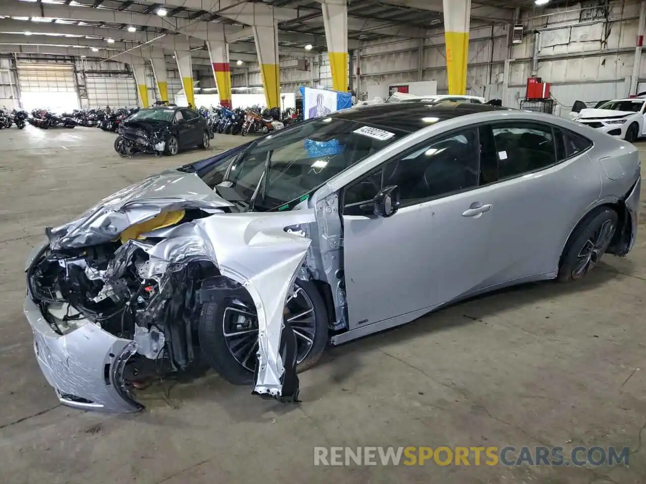 1 Фотография поврежденного автомобиля JTDADABU5R3011540 TOYOTA PRIUS 2024