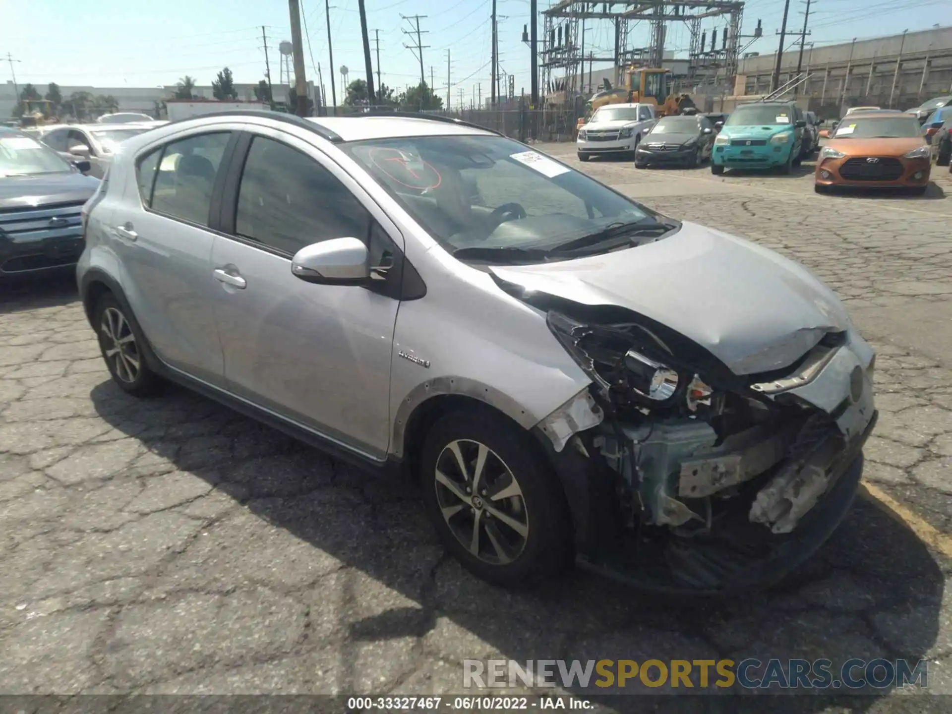 1 Photograph of a damaged car JTDKDTB34K1626539 TOYOTA PRIUS C 2019