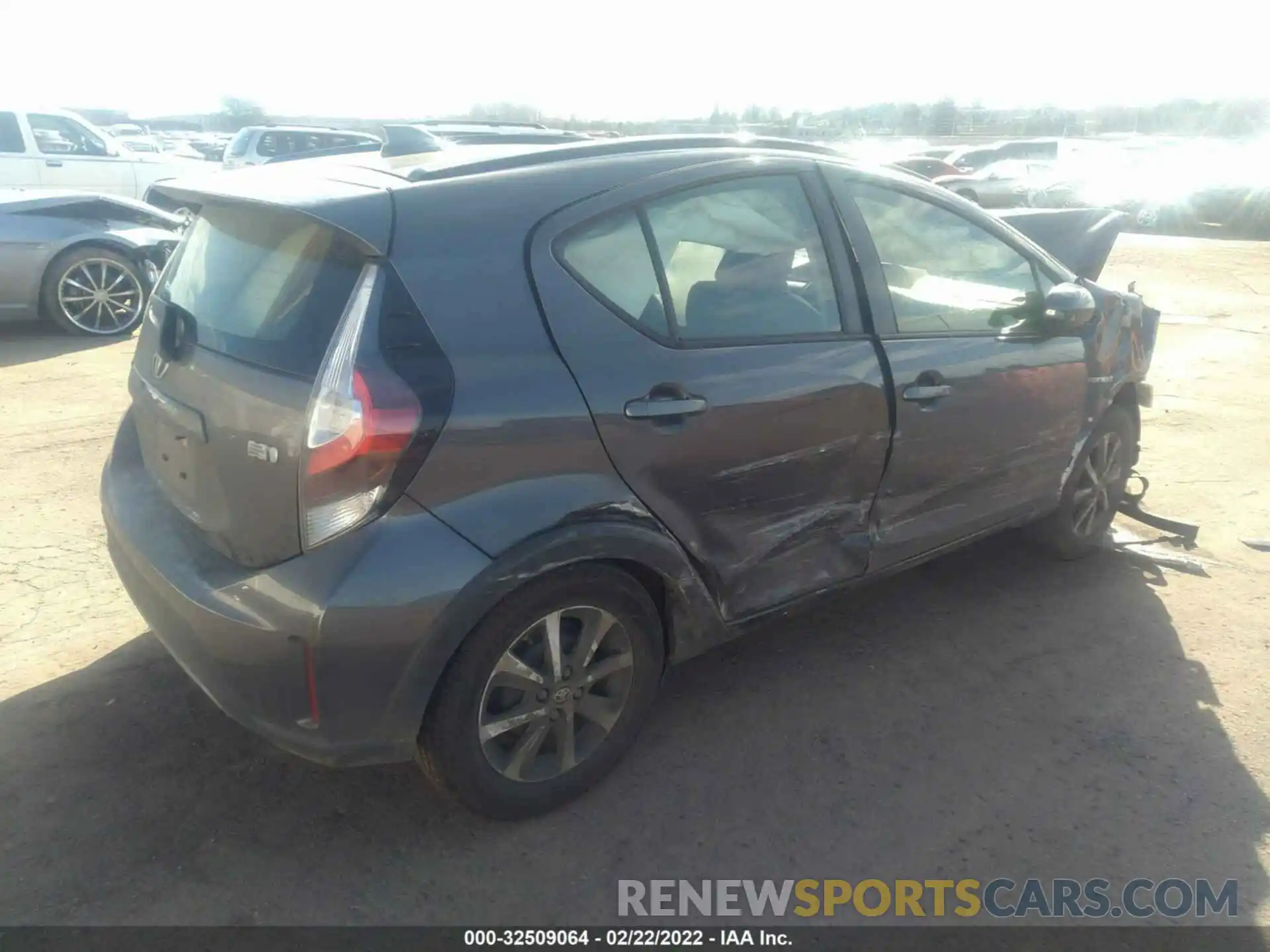 4 Photograph of a damaged car JTDKDTB38K1625636 TOYOTA PRIUS C 2019