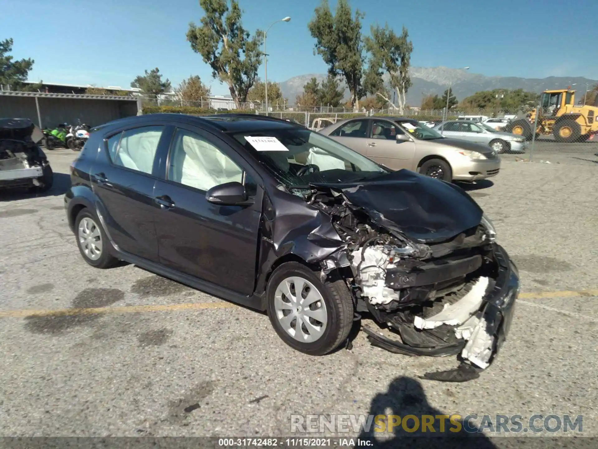 1 Photograph of a damaged car JTDKDTB3XK1621488 TOYOTA PRIUS C 2019