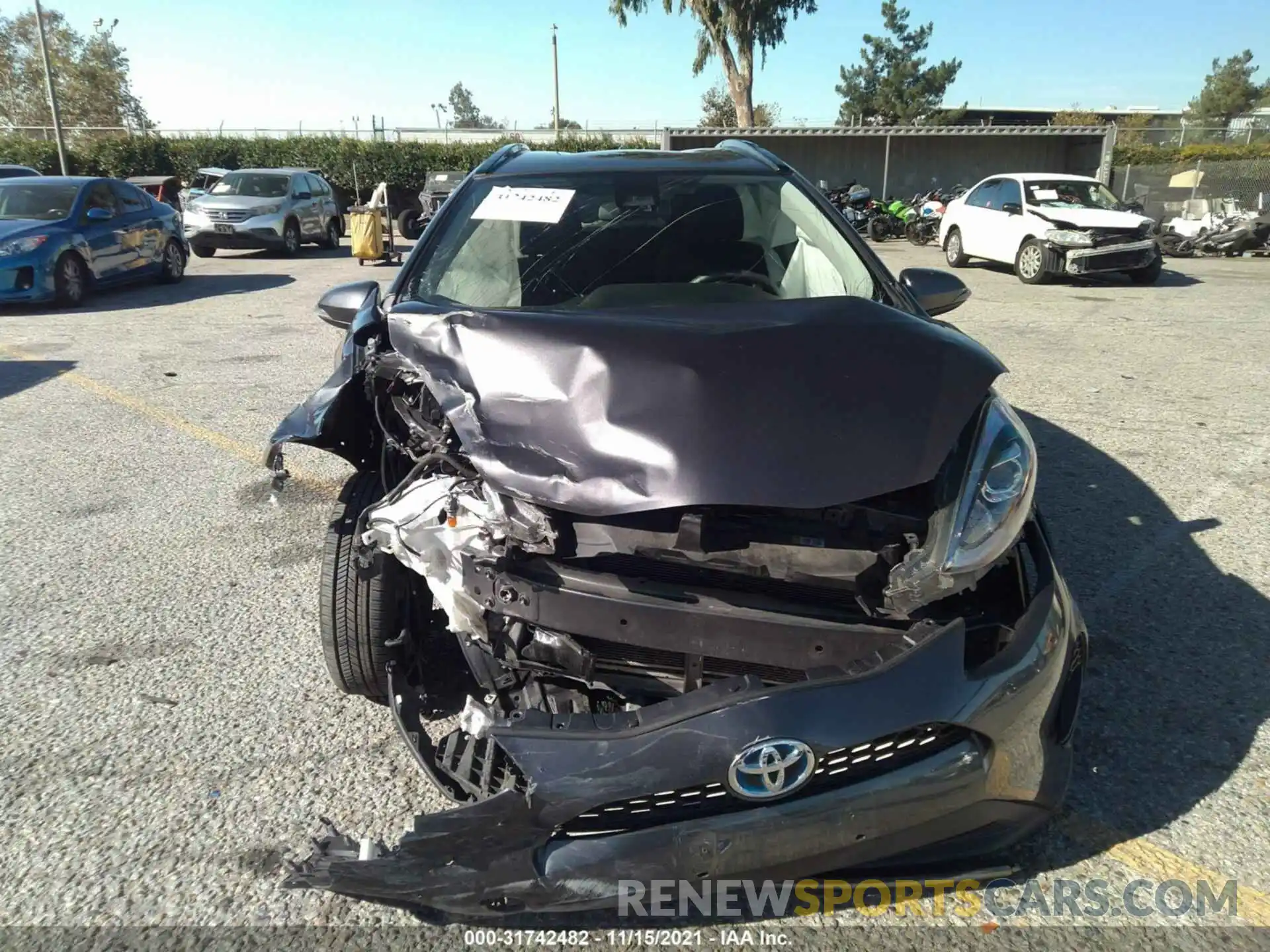 6 Photograph of a damaged car JTDKDTB3XK1621488 TOYOTA PRIUS C 2019