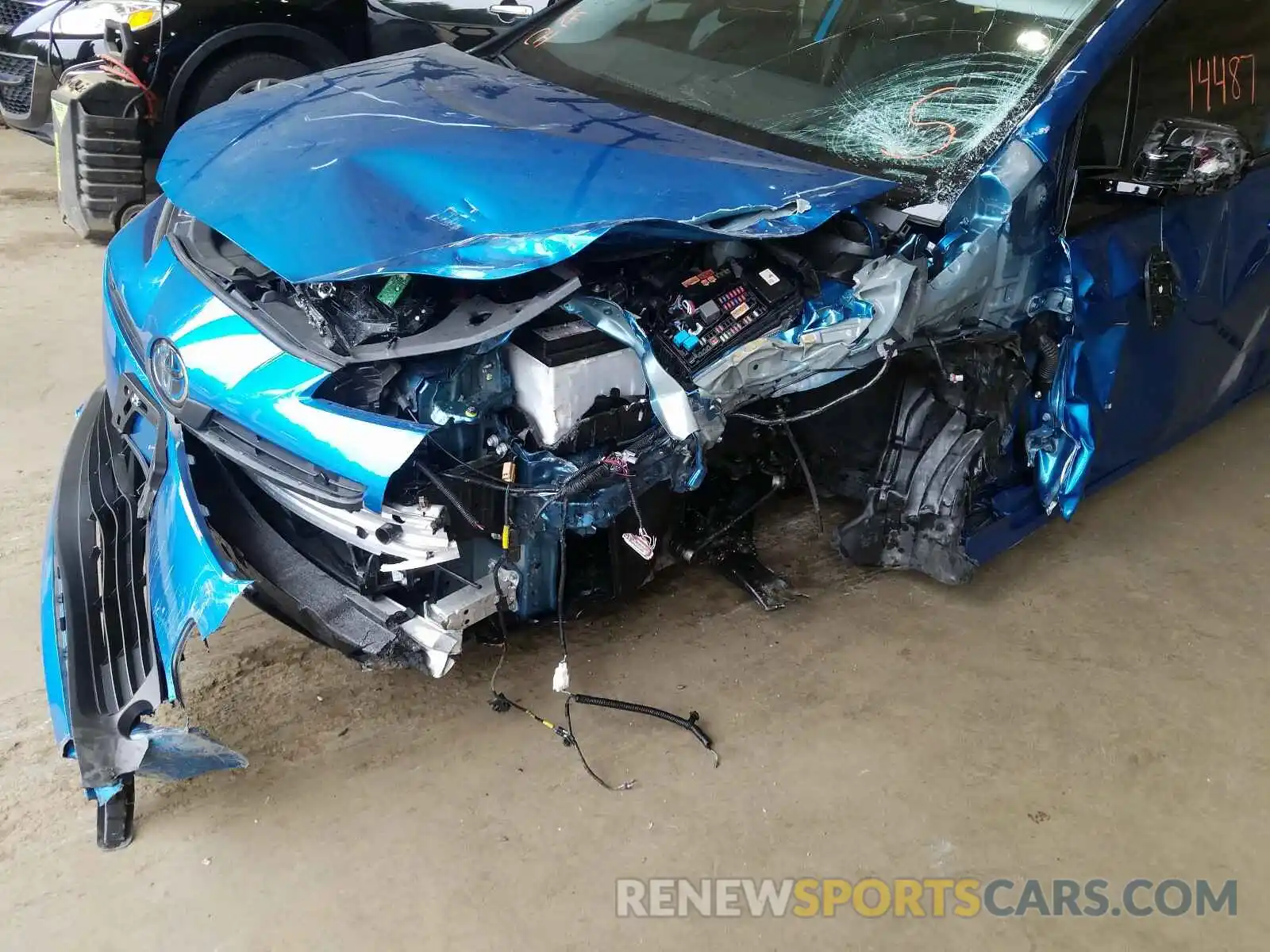 9 Photograph of a damaged car JTDL9RFU0L3016414 TOYOTA PRIUS LE 2020