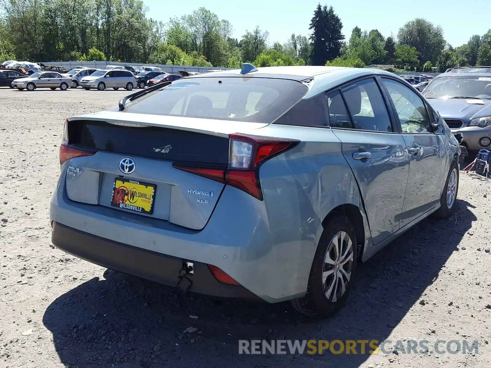 4 Photograph of a damaged car JTDL9RFU9L3018887 TOYOTA PRIUS LE 2020