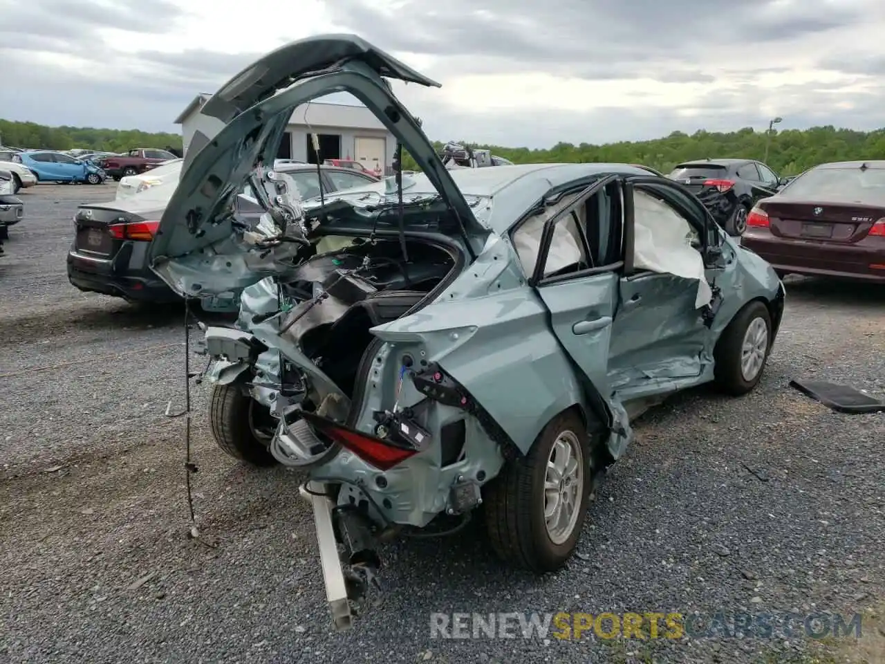 4 Photograph of a damaged car JTDKAMFU0N3168363 TOYOTA PRIUS NIGH 2022