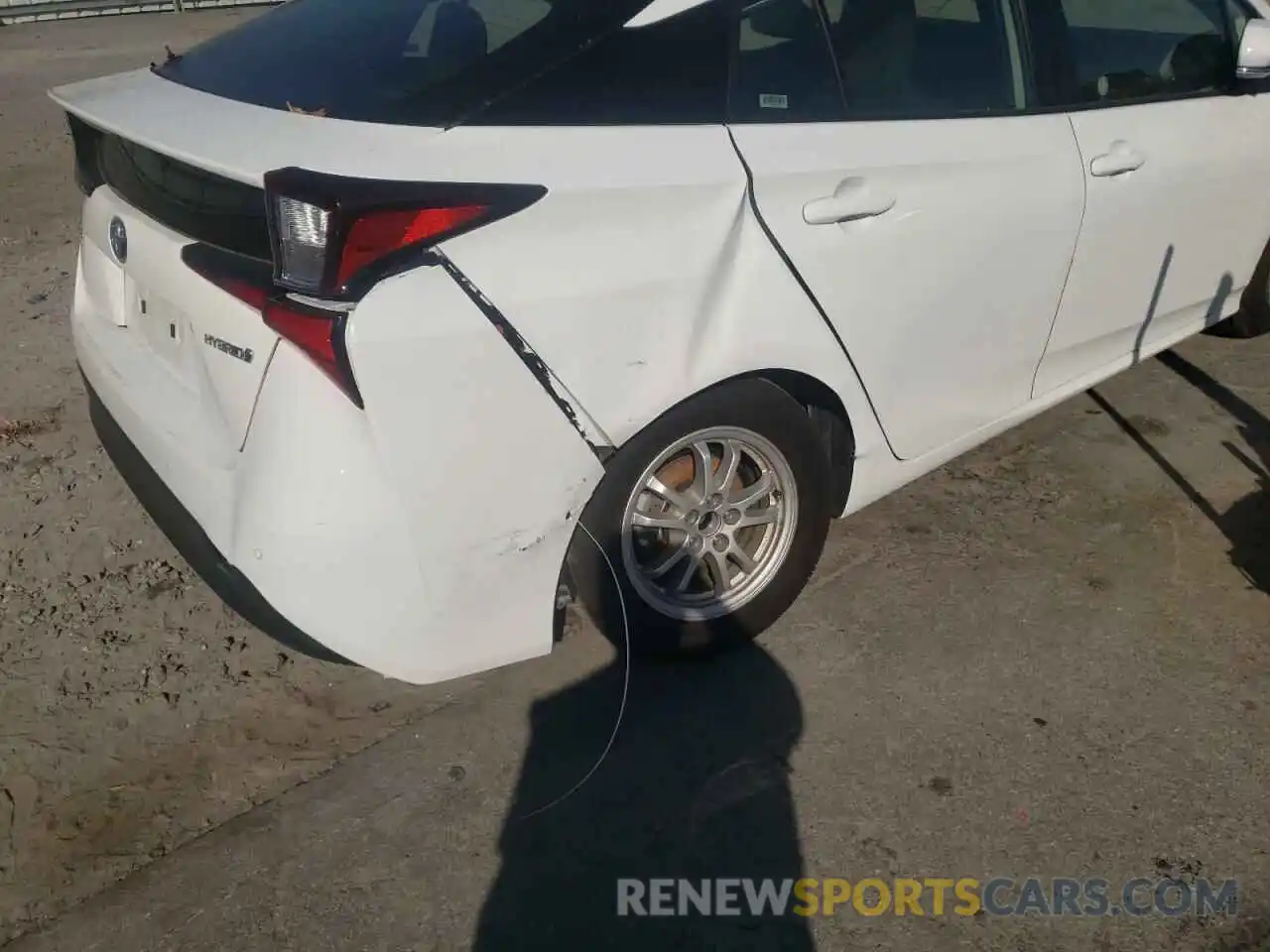 9 Photograph of a damaged car JTDKAMFU6N3159988 TOYOTA PRIUS NIGH 2022