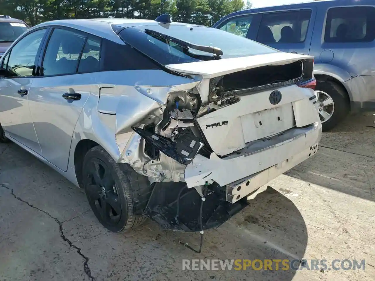 9 Photograph of a damaged car JTDKAMFU6N3161286 TOYOTA PRIUS NIGH 2022