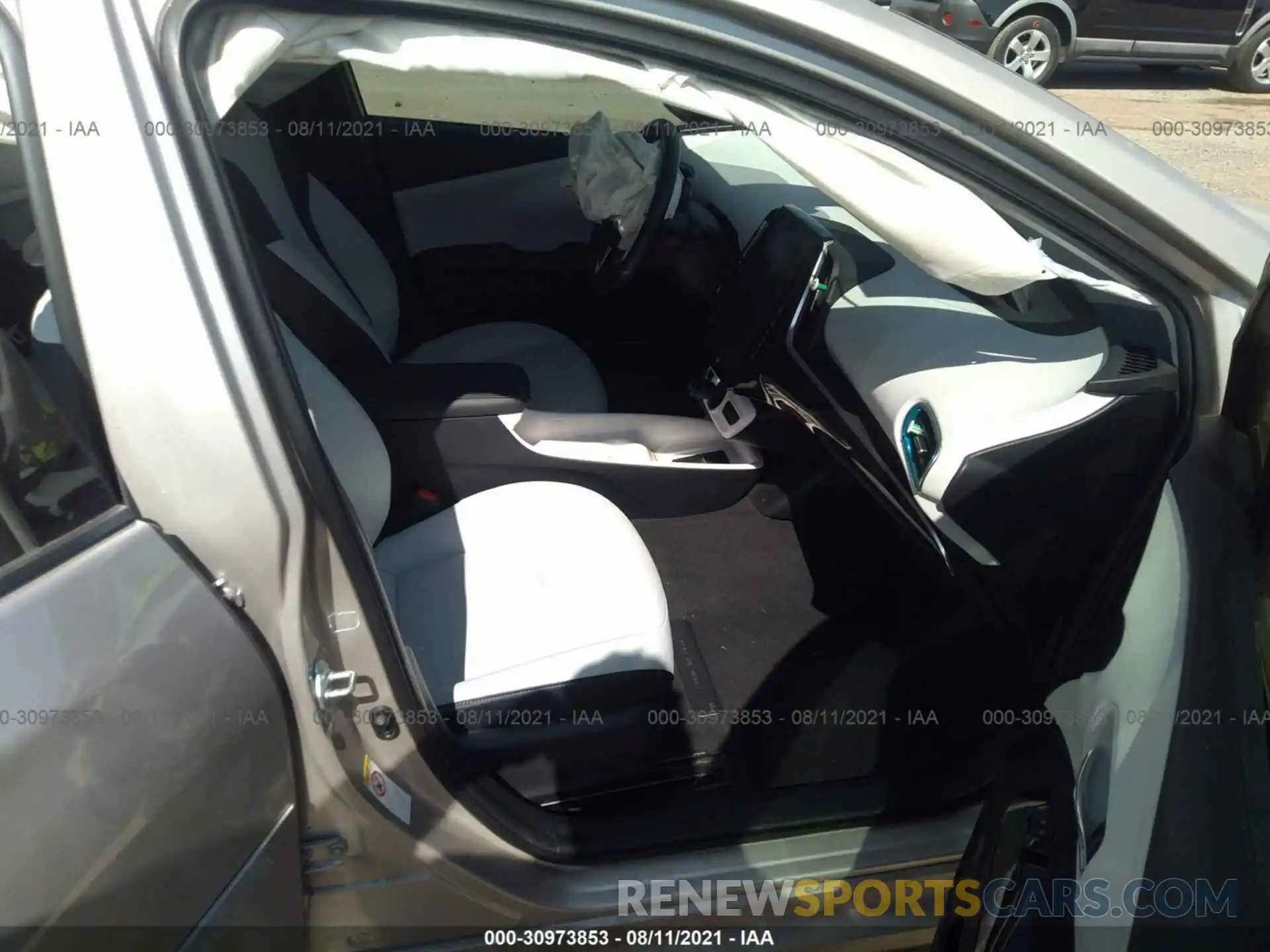 5 Photograph of a damaged car JTDKARFP0K3105282 TOYOTA PRIUS PRIME 2019