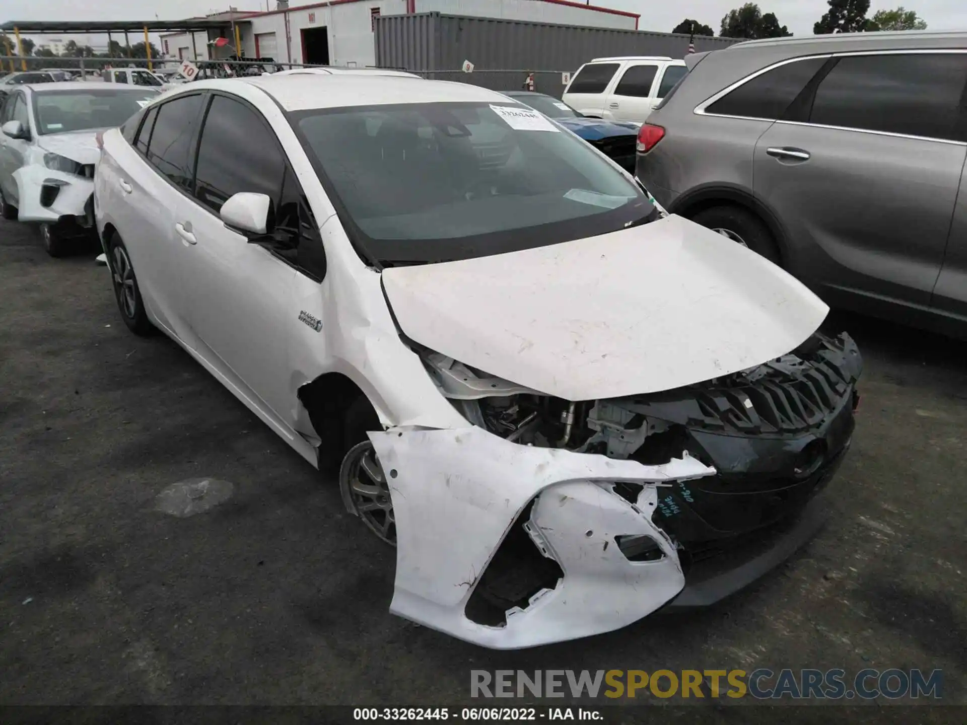 1 Photograph of a damaged car JTDKARFP0K3118937 TOYOTA PRIUS PRIME 2019