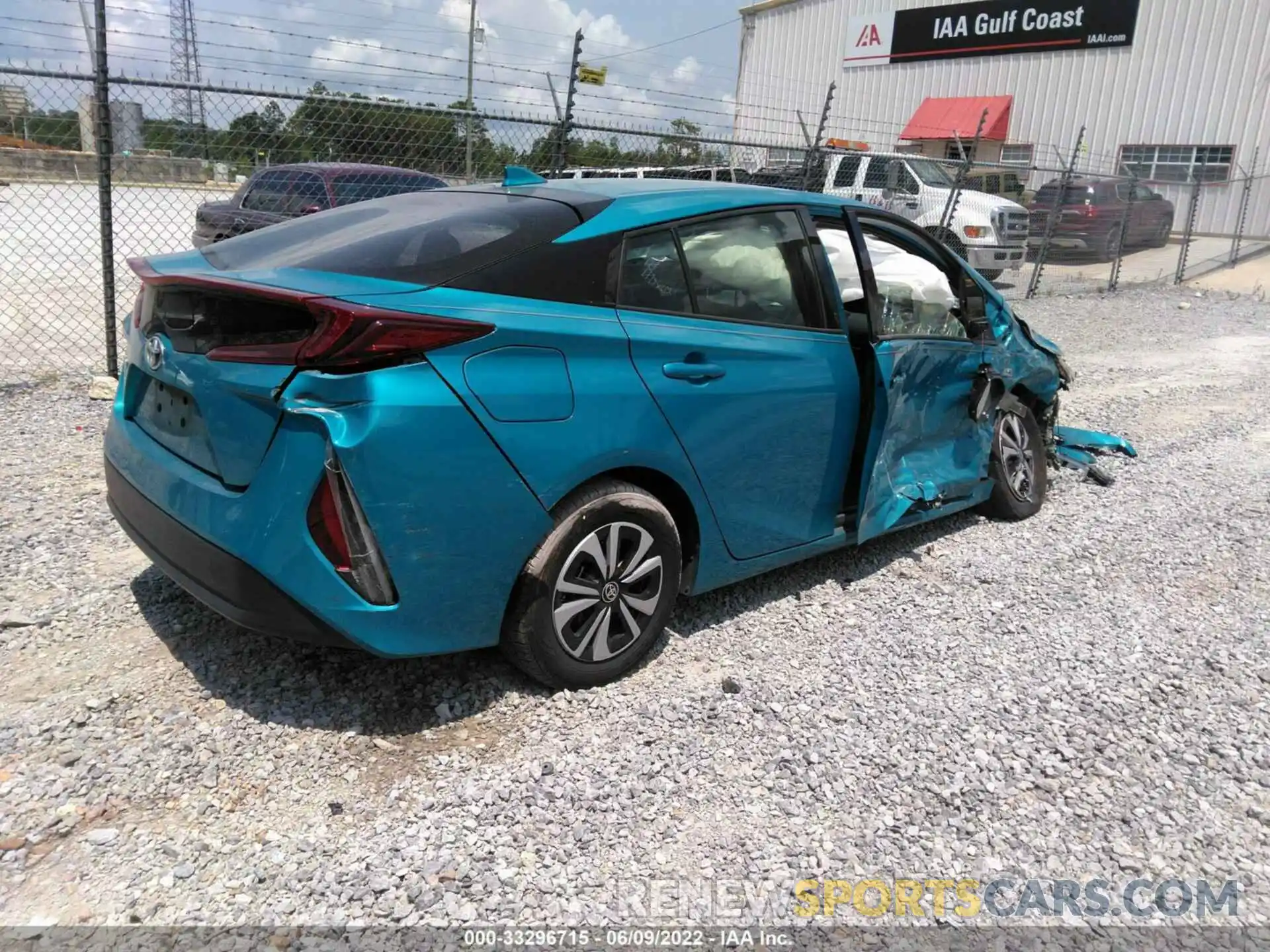 4 Фотография поврежденного автомобиля JTDKARFP1K3107414 TOYOTA PRIUS PRIME 2019