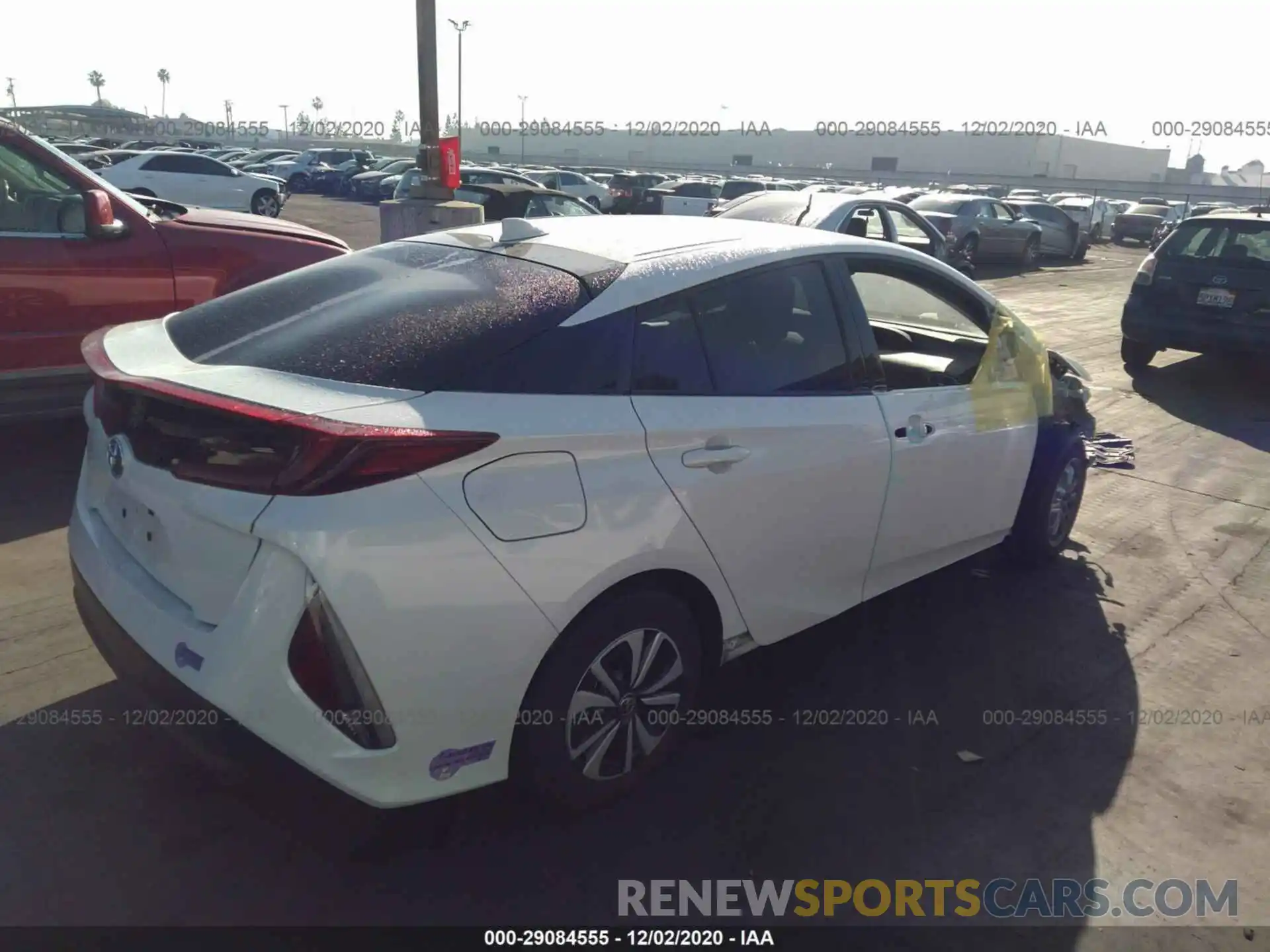 4 Photograph of a damaged car JTDKARFP1K3118915 TOYOTA PRIUS PRIME 2019