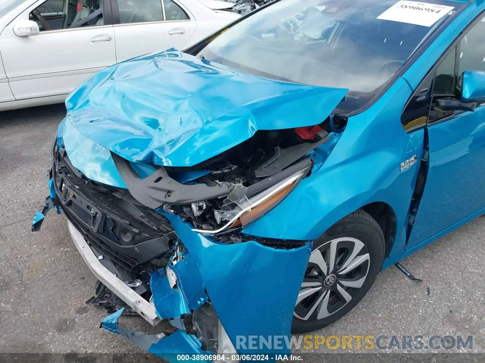 6 Фотография поврежденного автомобиля JTDKARFP4K3117547 TOYOTA PRIUS PRIME 2019