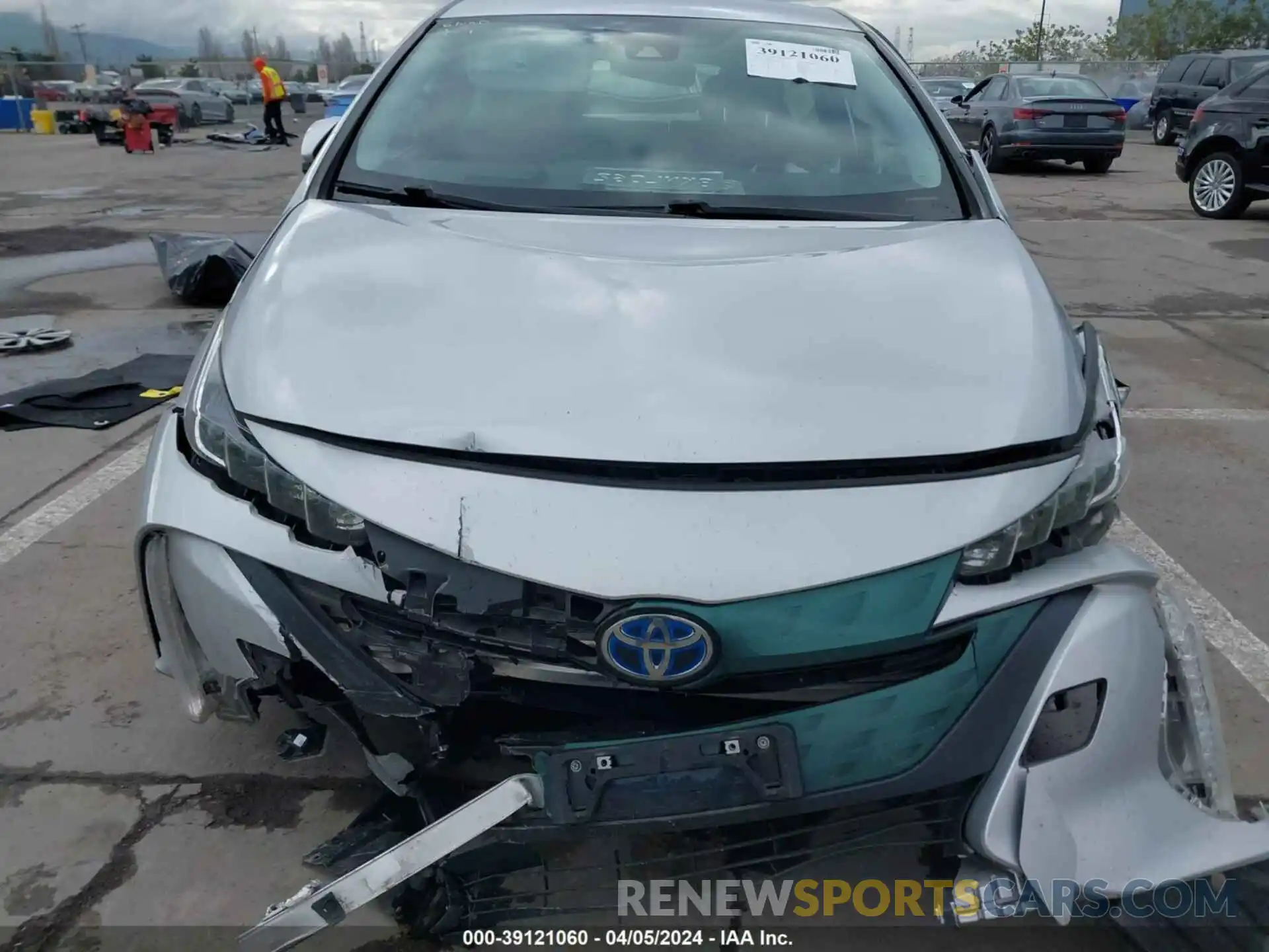 18 Photograph of a damaged car JTDKARFP5K3108078 TOYOTA PRIUS PRIME 2019