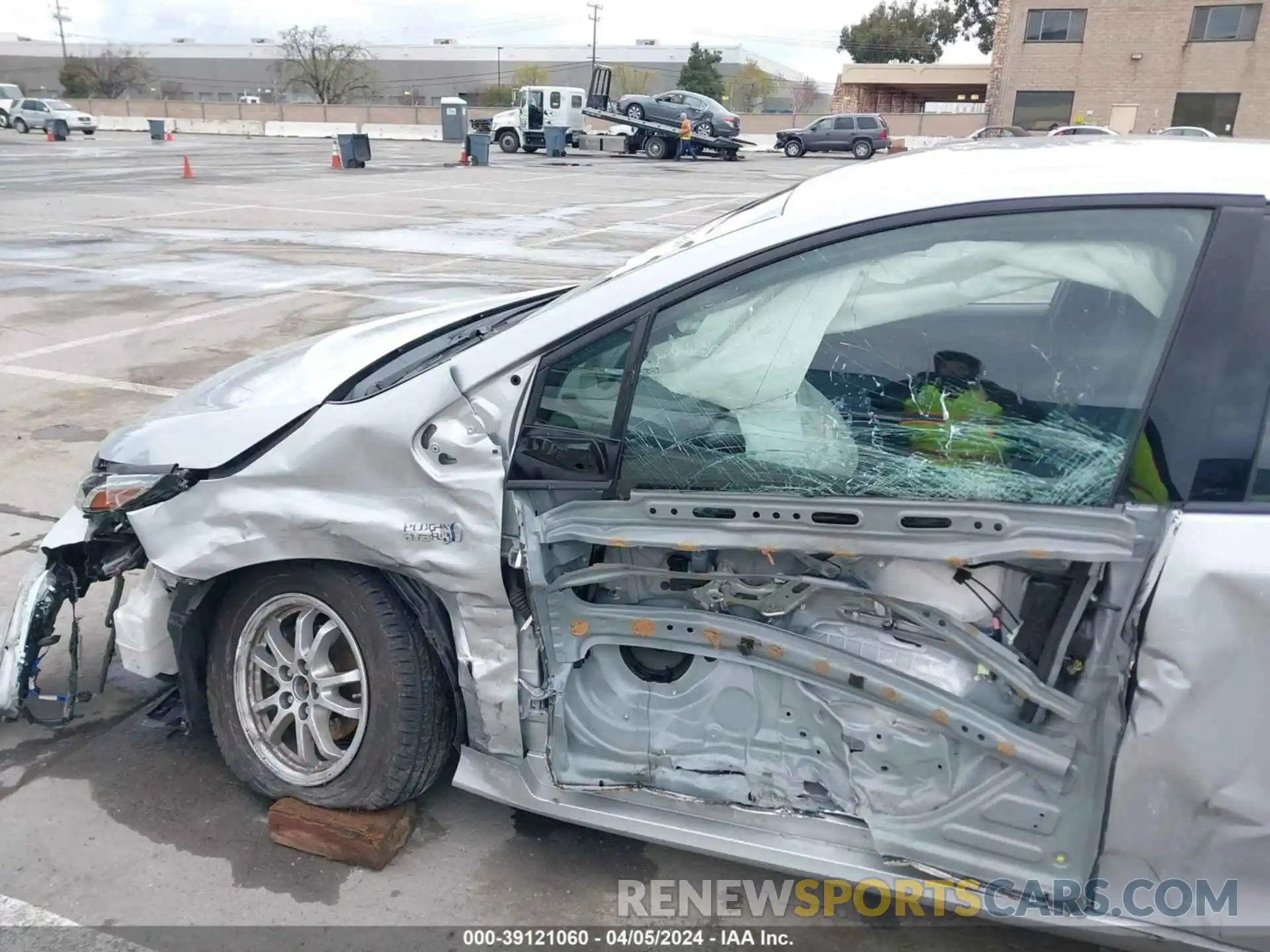 6 Photograph of a damaged car JTDKARFP5K3108078 TOYOTA PRIUS PRIME 2019