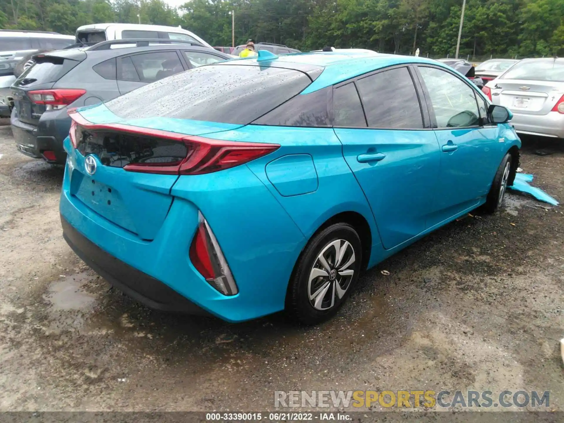 4 Фотография поврежденного автомобиля JTDKARFP6K3110776 TOYOTA PRIUS PRIME 2019