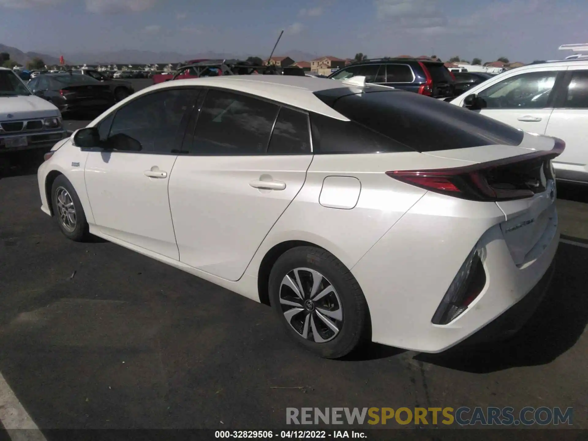 3 Photograph of a damaged car JTDKARFP9K3108570 TOYOTA PRIUS PRIME 2019